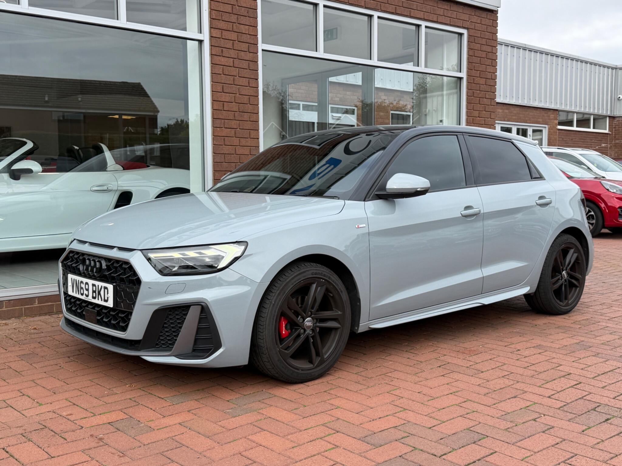 Audi A1 view 9