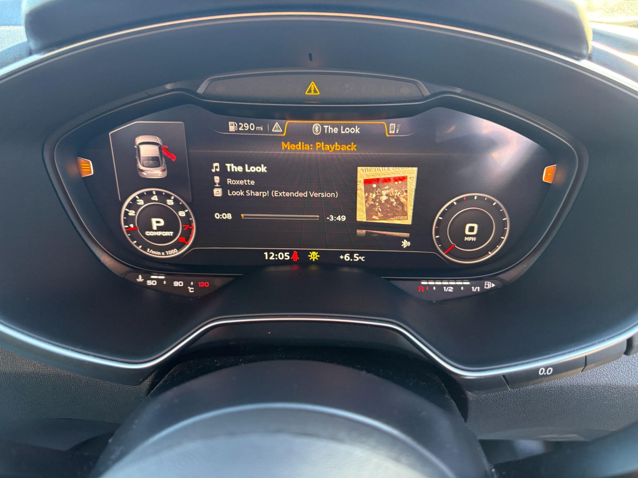 Audi TT view 28