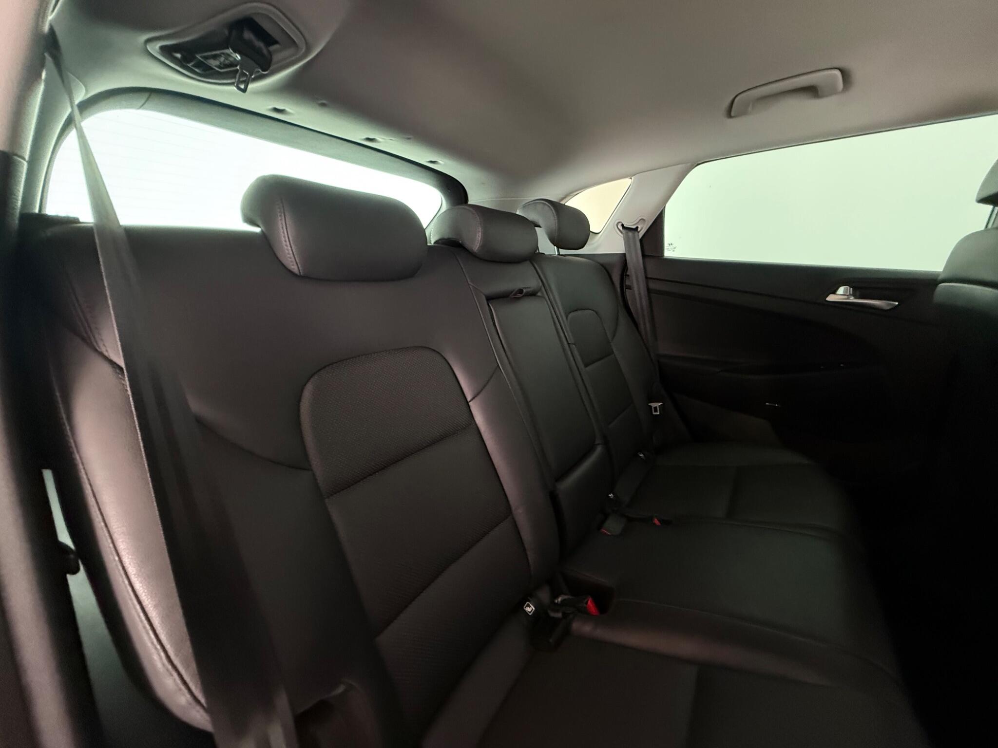 Hyundai Tucson view 30