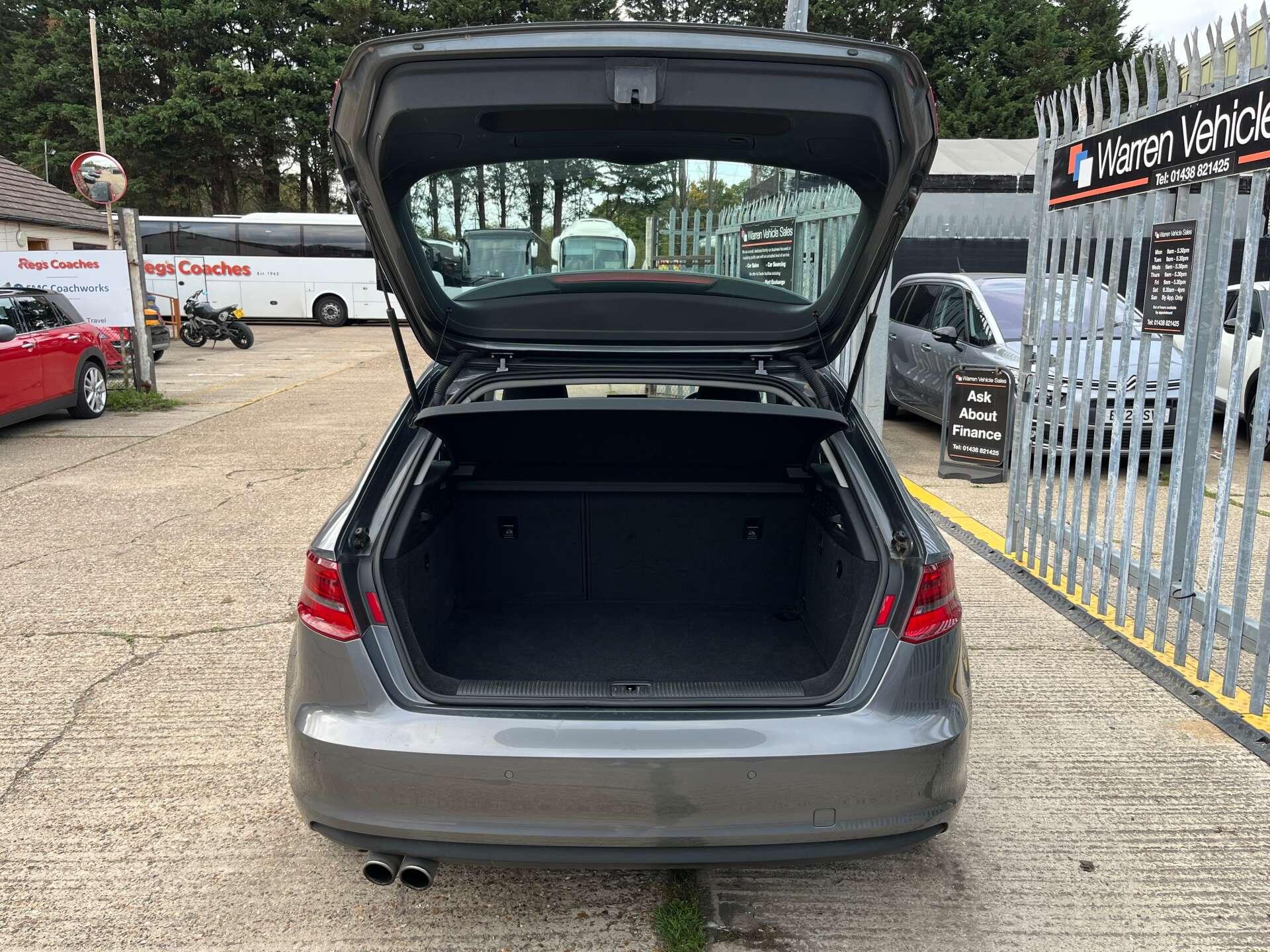 Audi A3 view 11