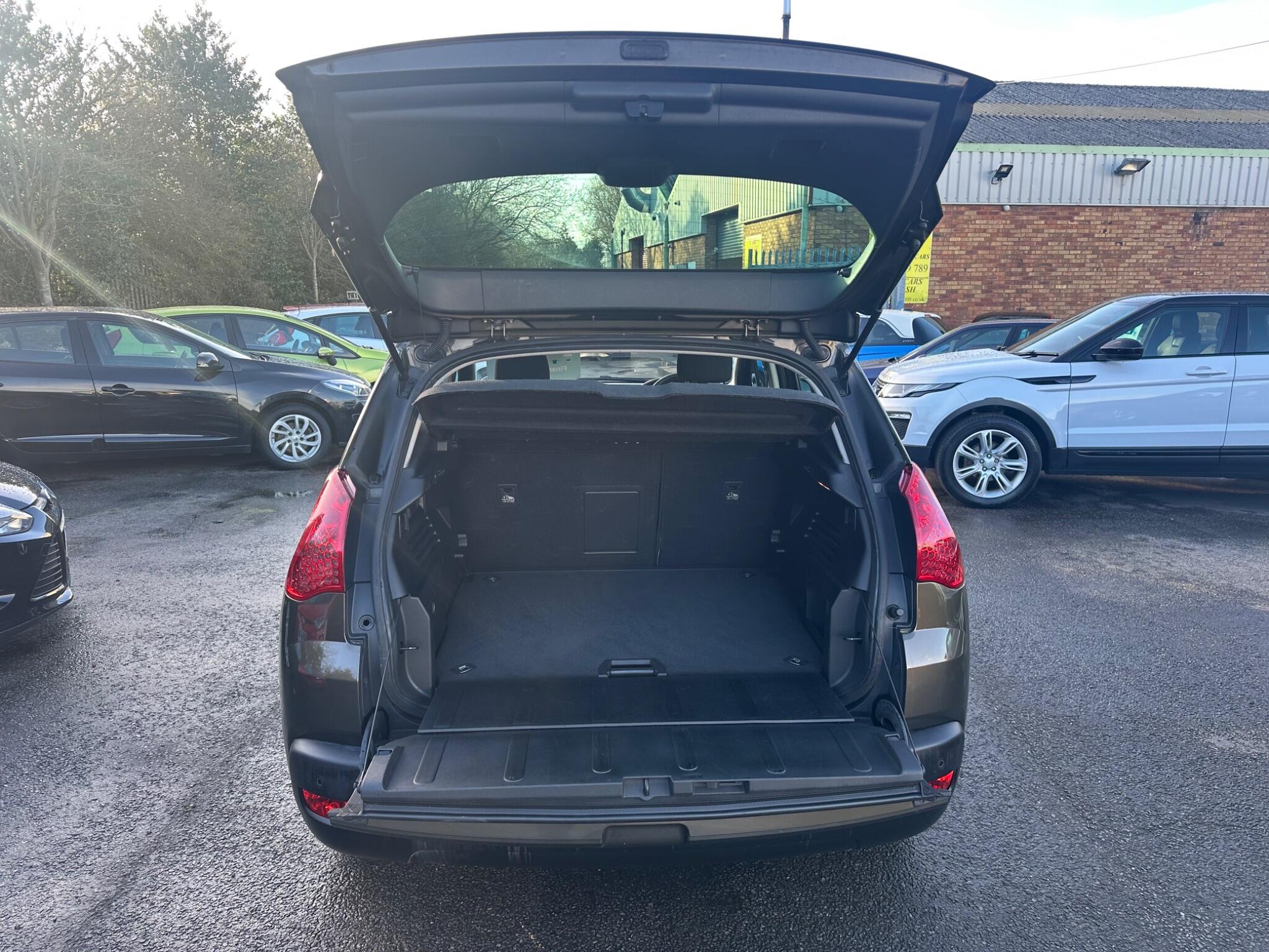 Peugeot 3008 view 20