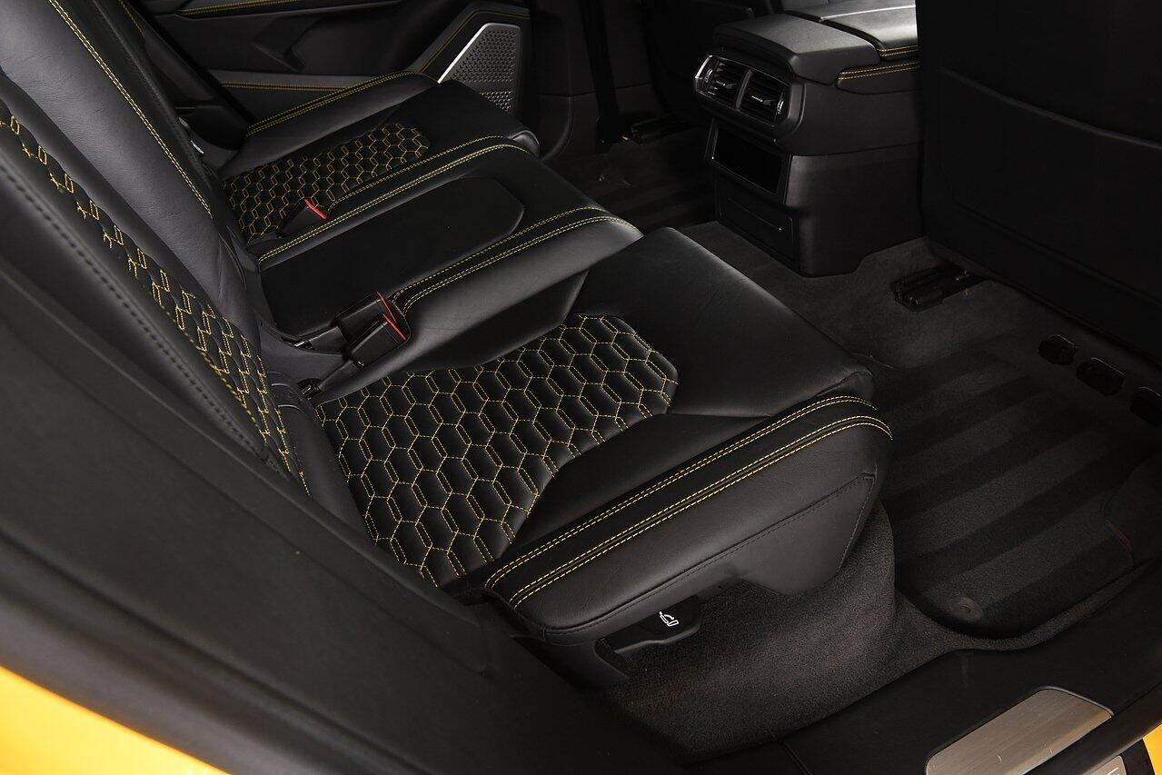 Lamborghini Urus view 27