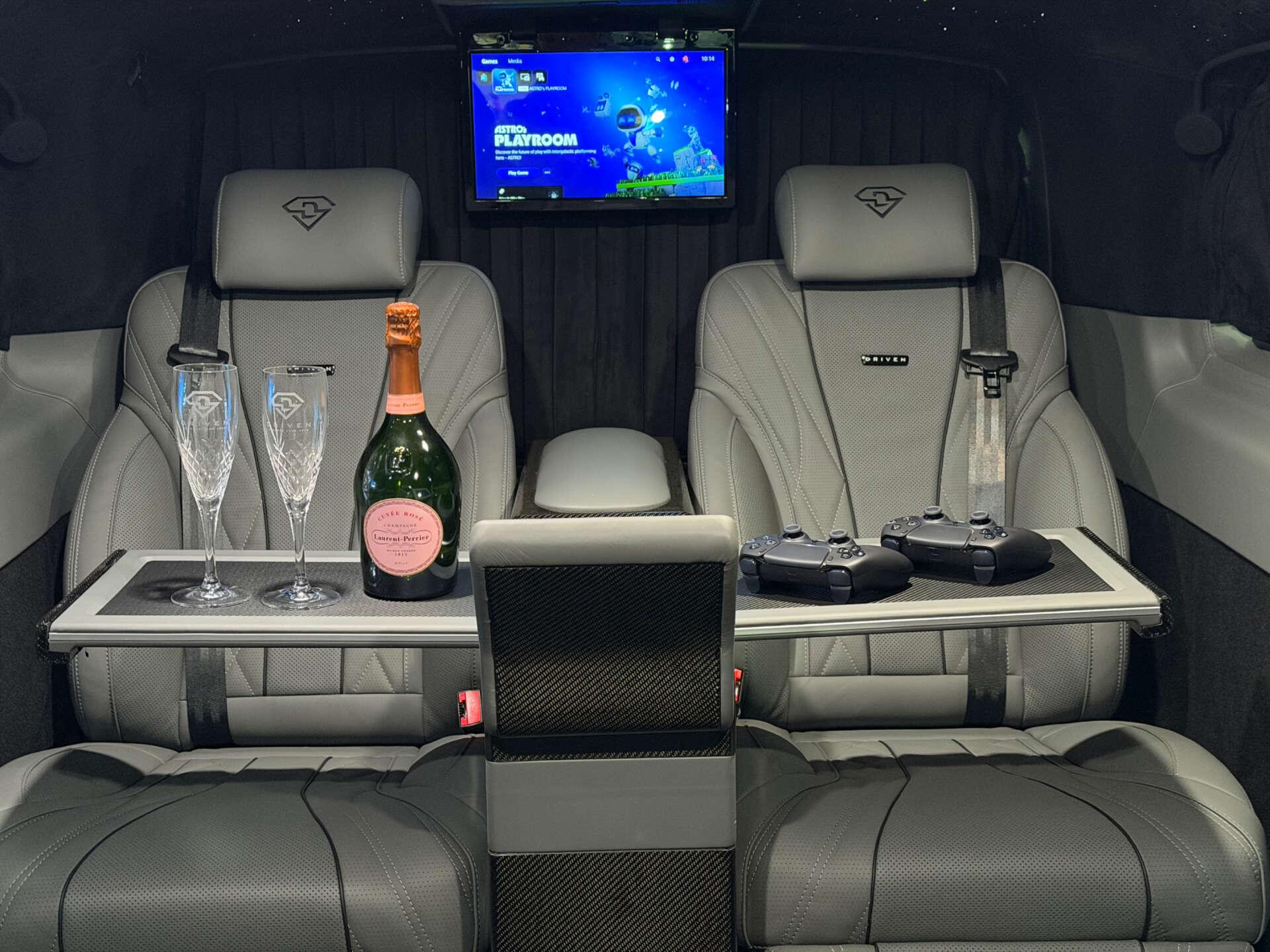 Mercedes-Benz V Class view 38