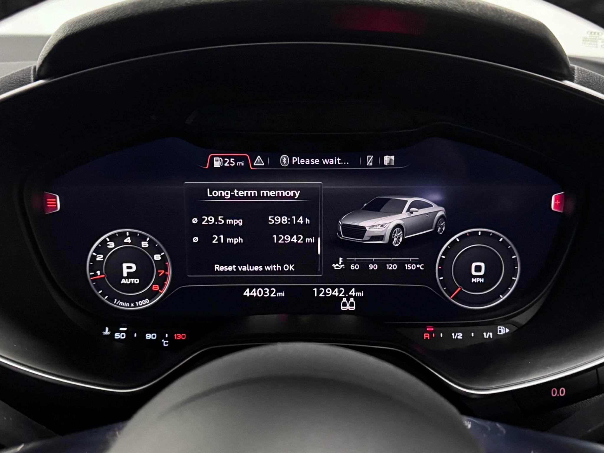 Audi TT view 18