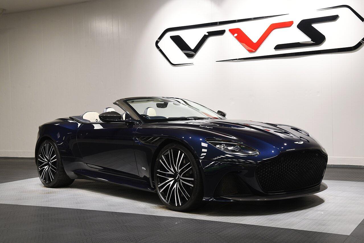 Aston Martin DBS view 42