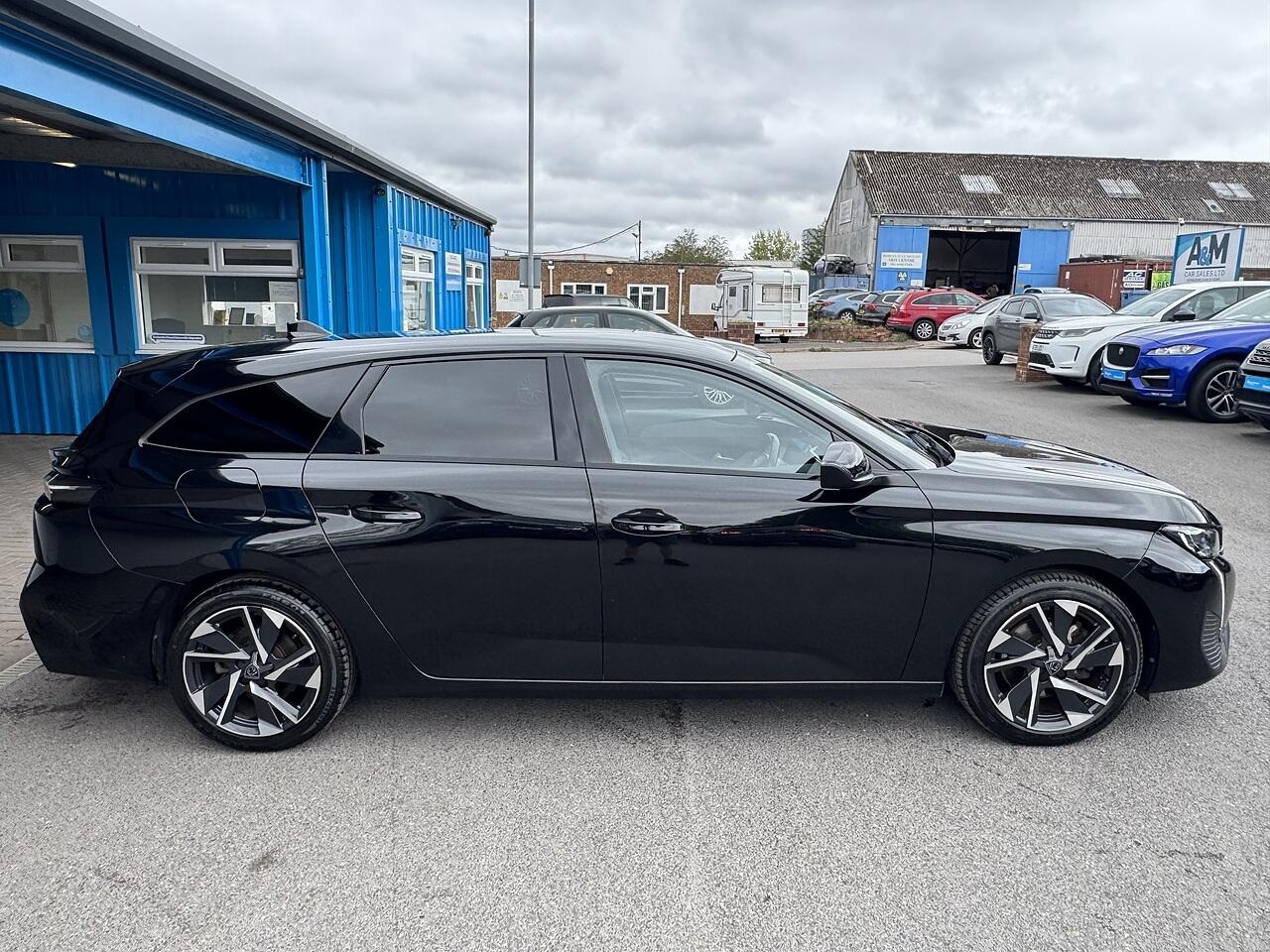 Peugeot 308 SW view 7