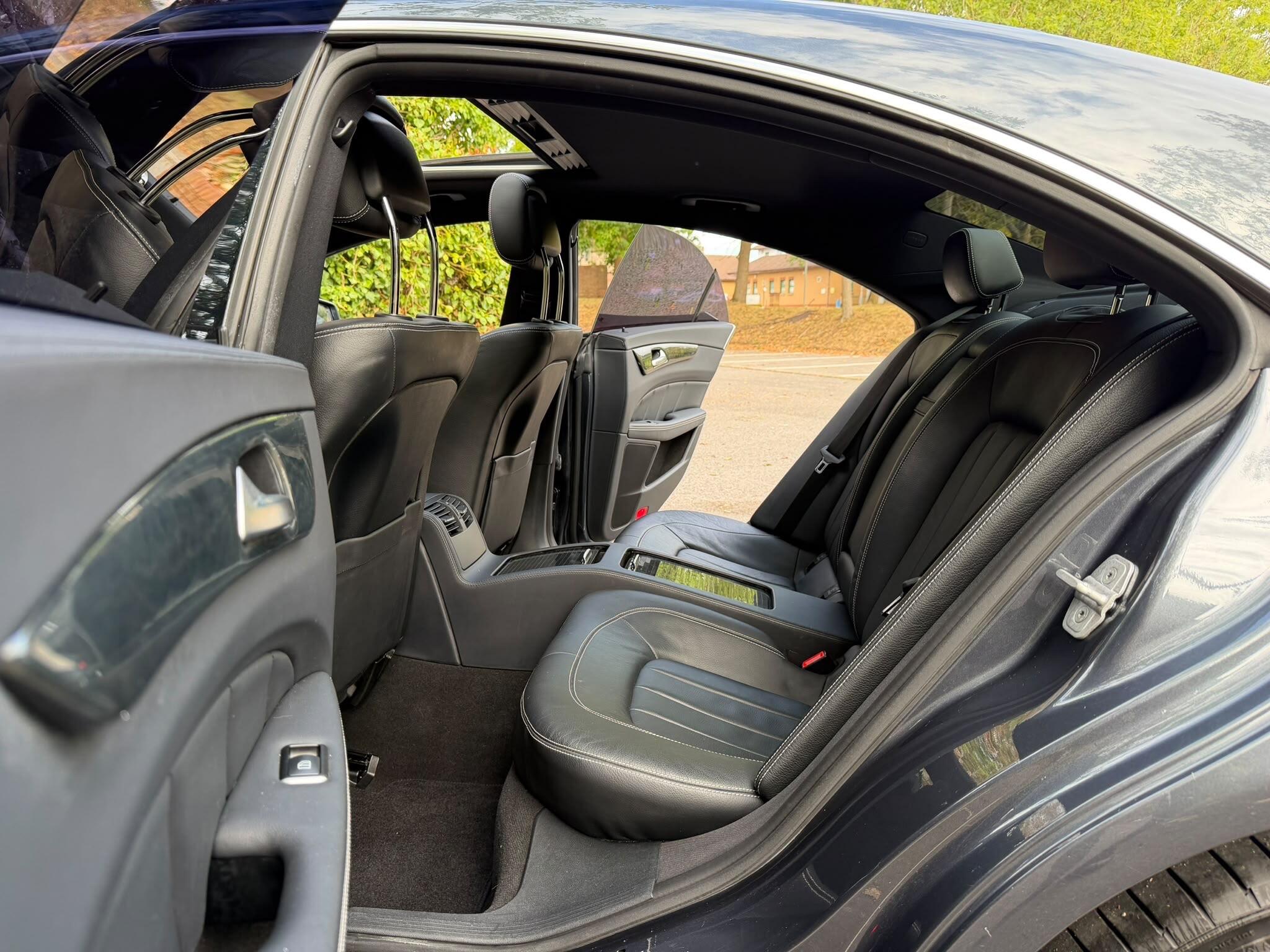 Mercedes-Benz CLS view 16