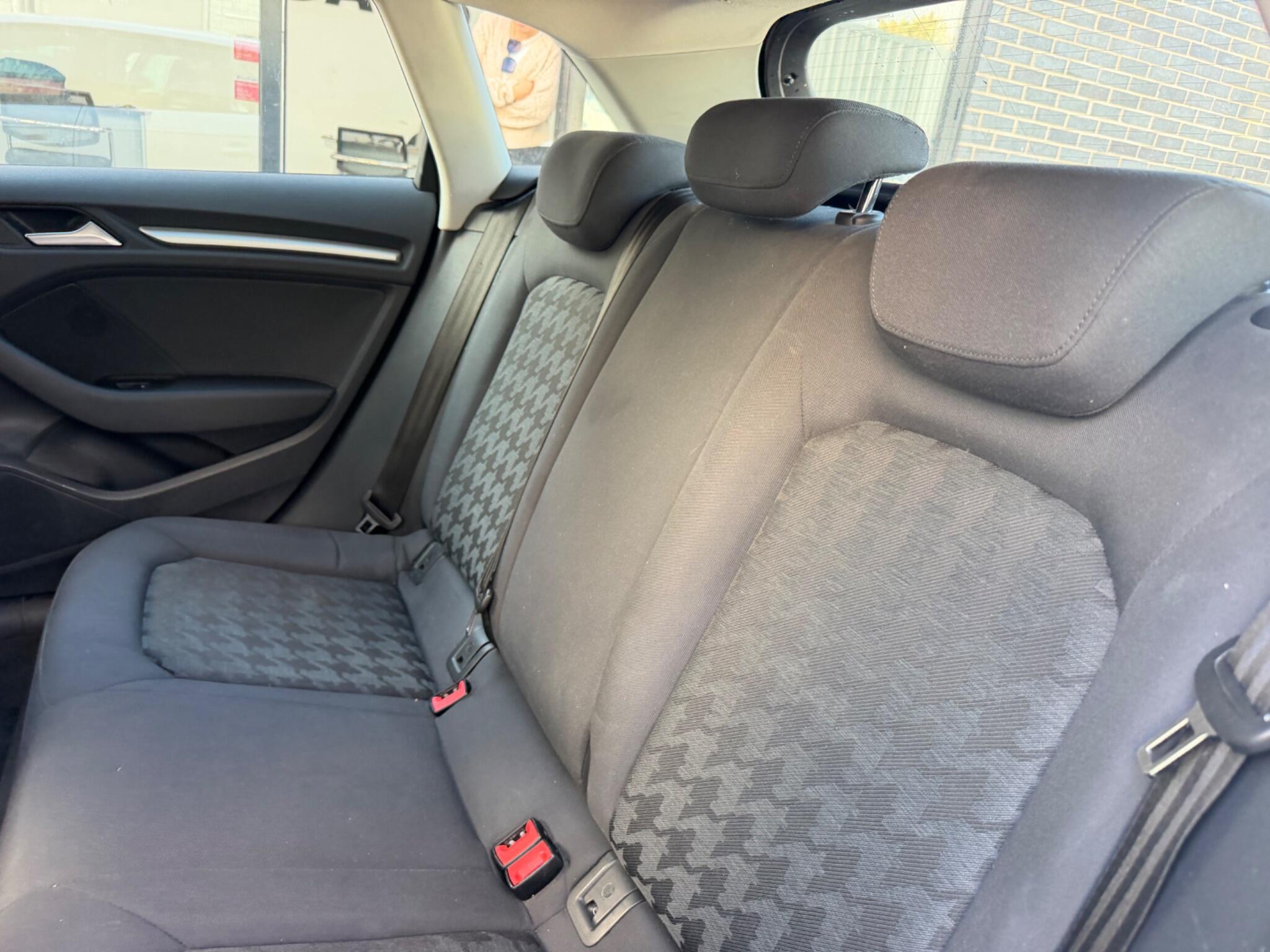 Audi A3 view 28