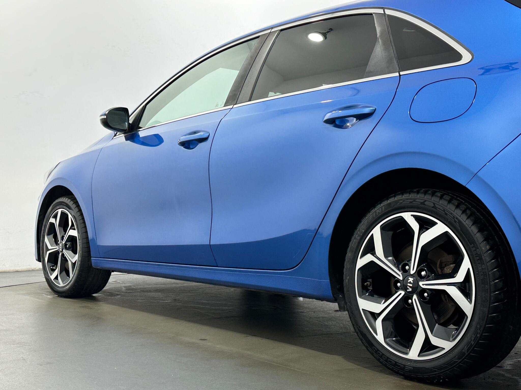 Kia Ceed view 48