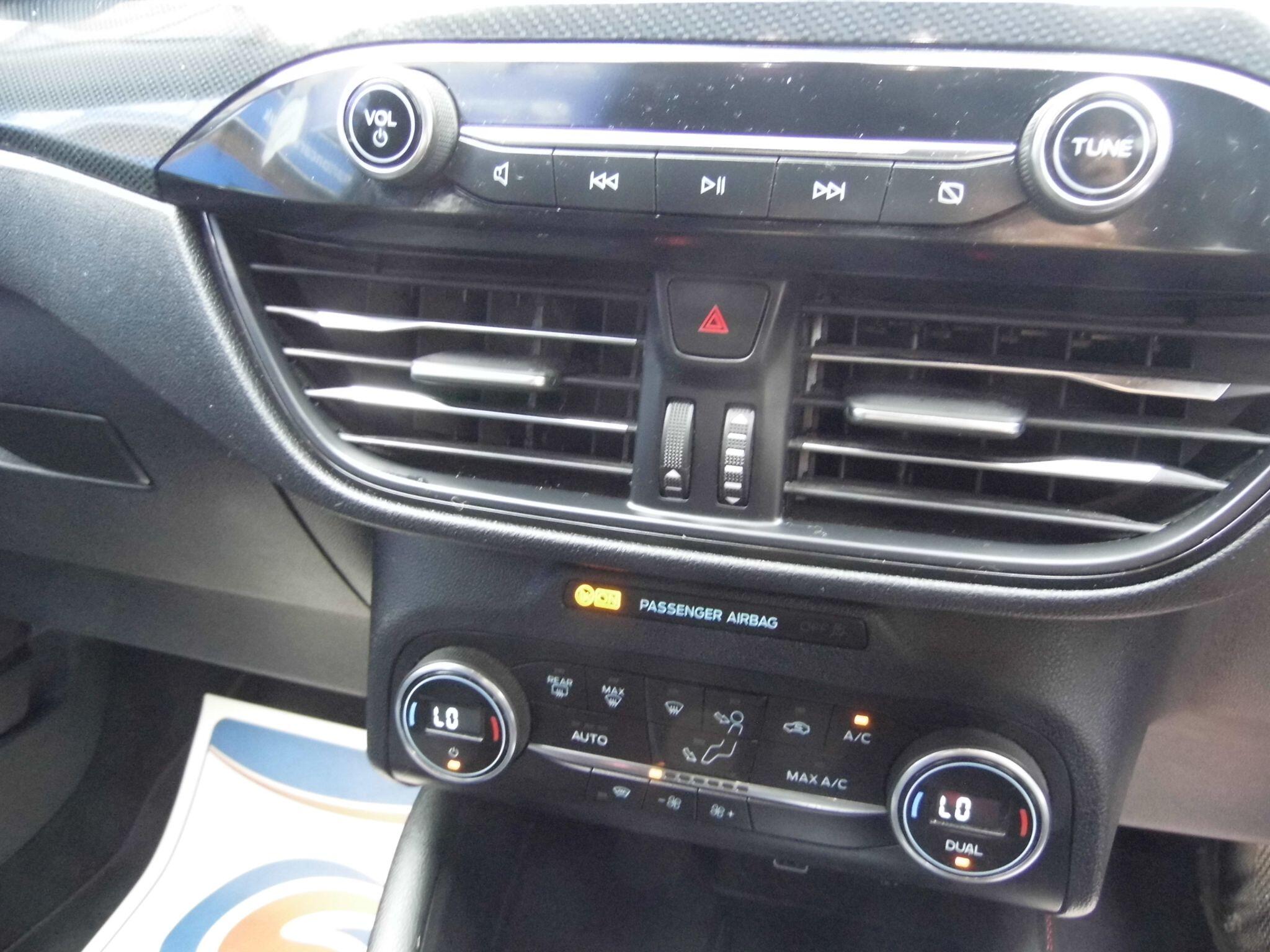 Ford Kuga view 27