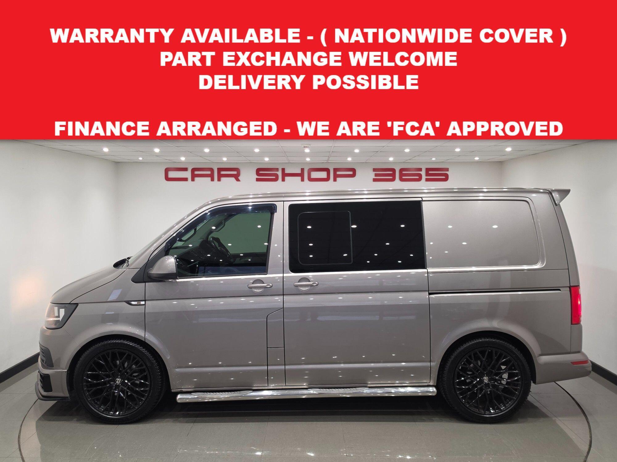 Volkswagen Transporter view 4