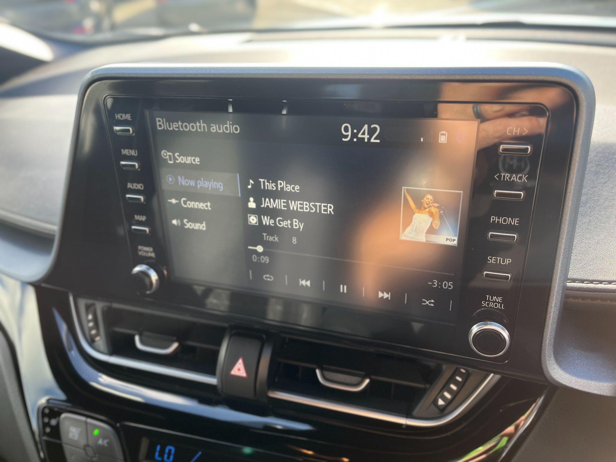 Toyota C-HR view 39