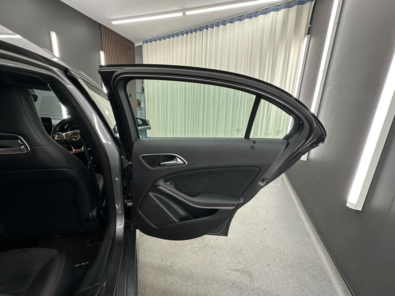 Mercedes-Benz A-Class view 19