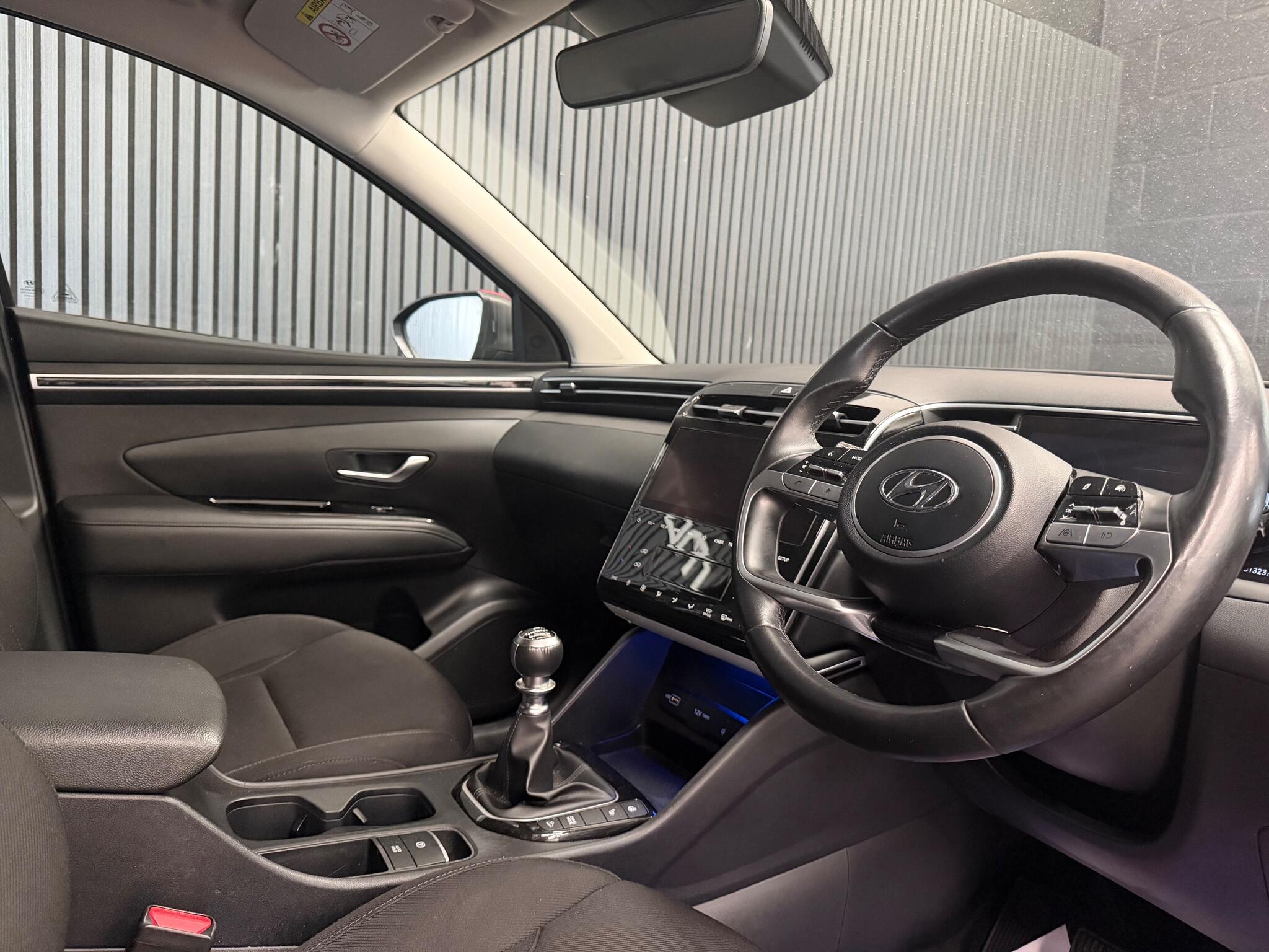 Hyundai Tucson view 3