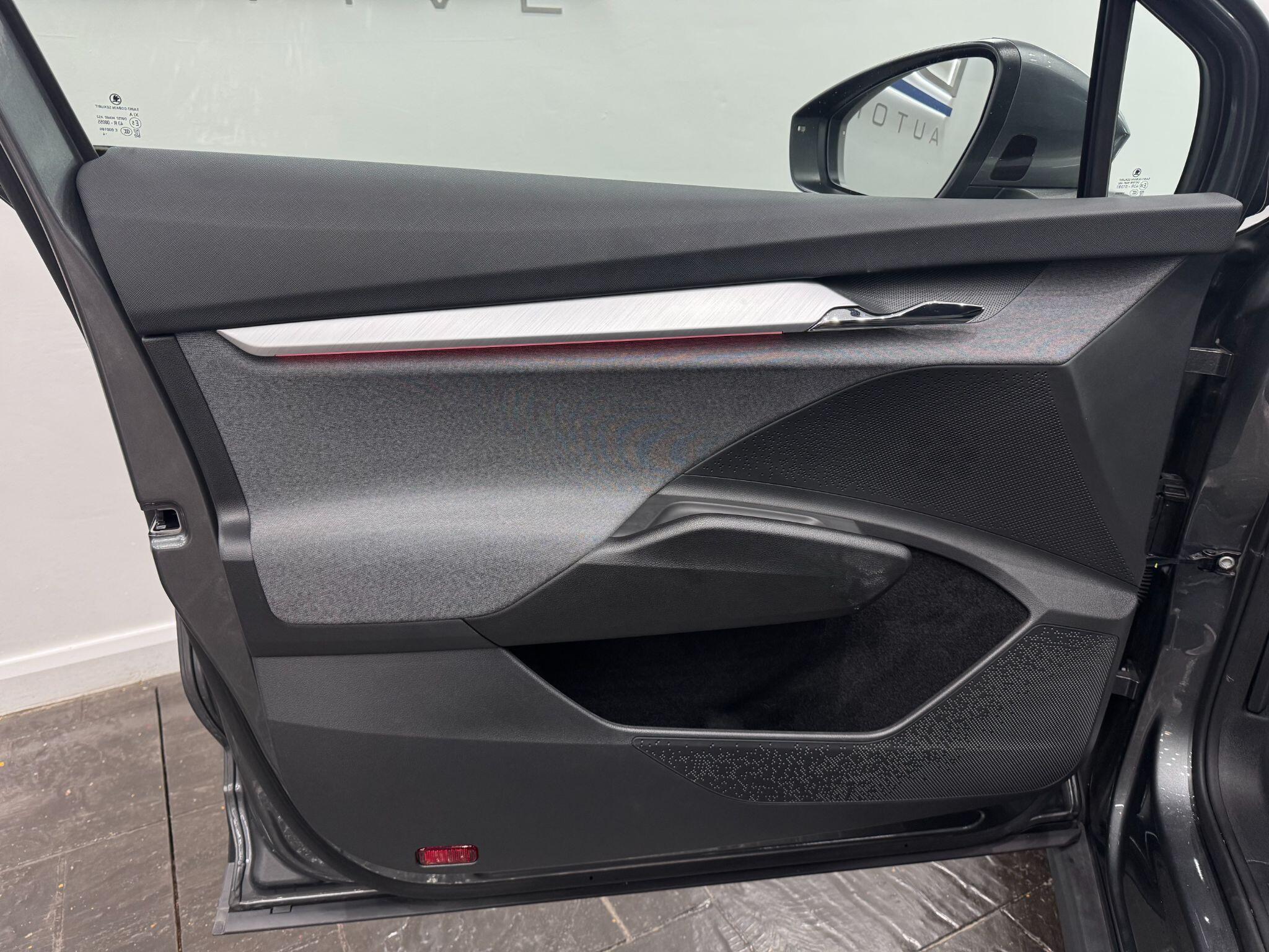 Skoda Enyaq view 63