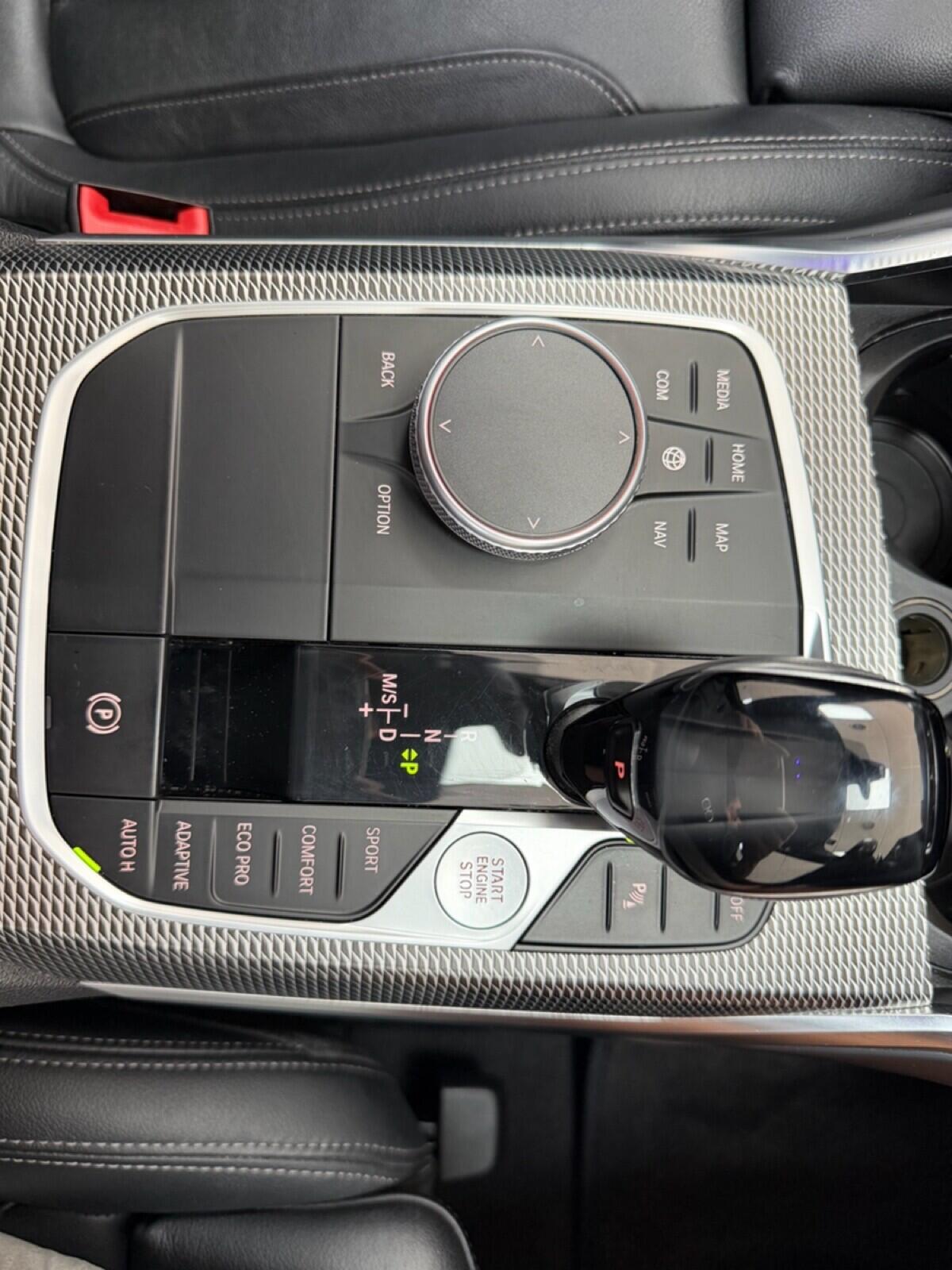 BMW 3 Series view 39