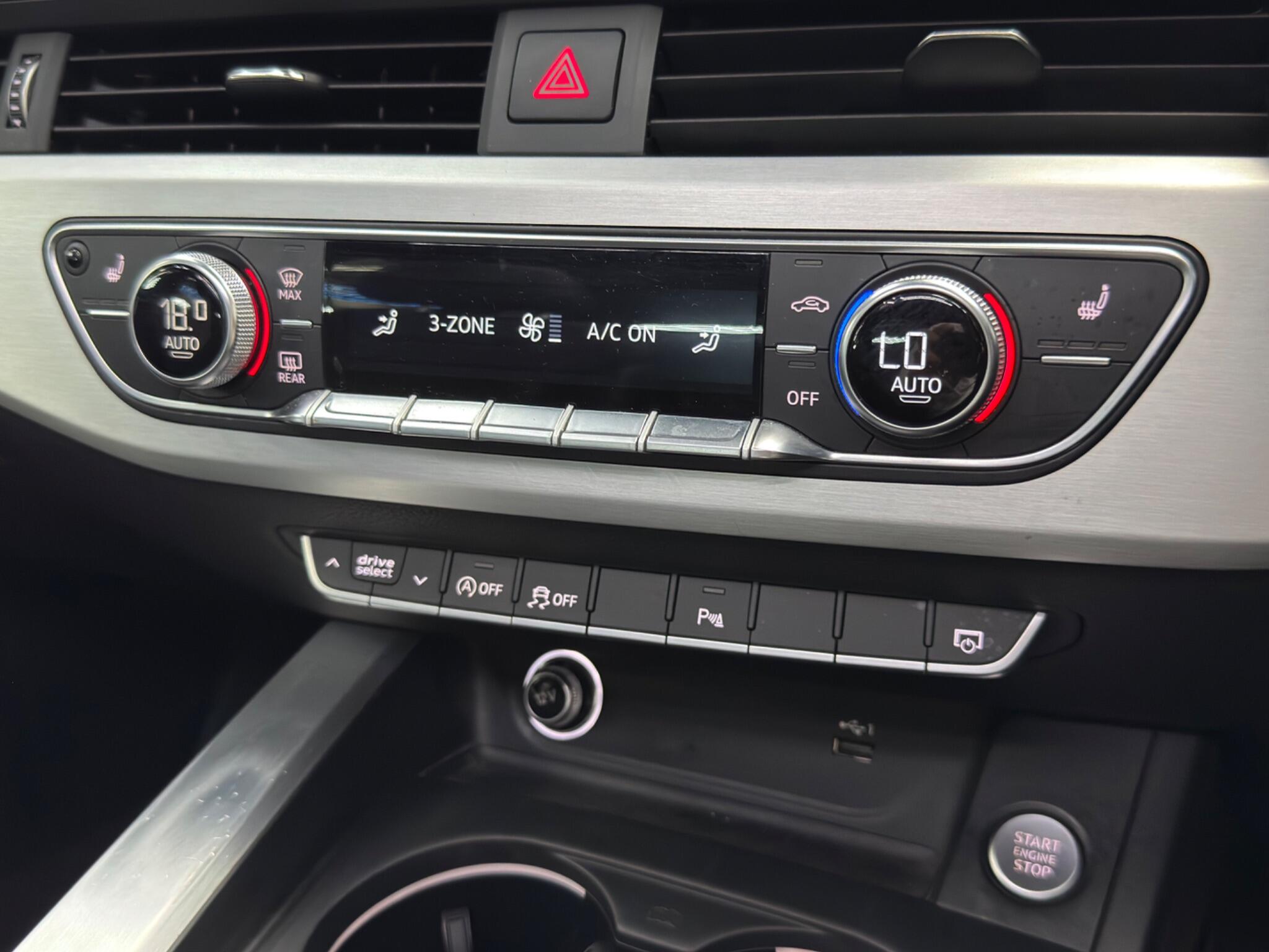Audi A4 view 12