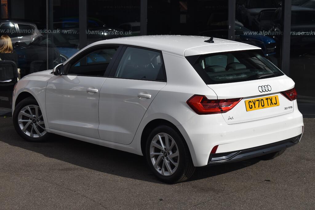 Audi A1 view 2