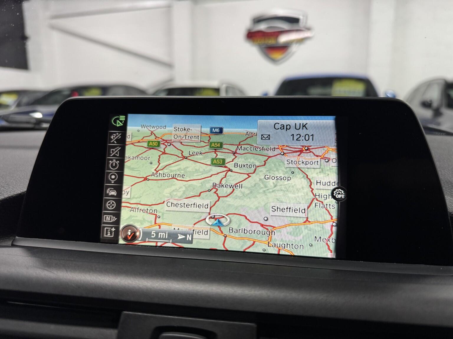 BMW 1 Series view 14