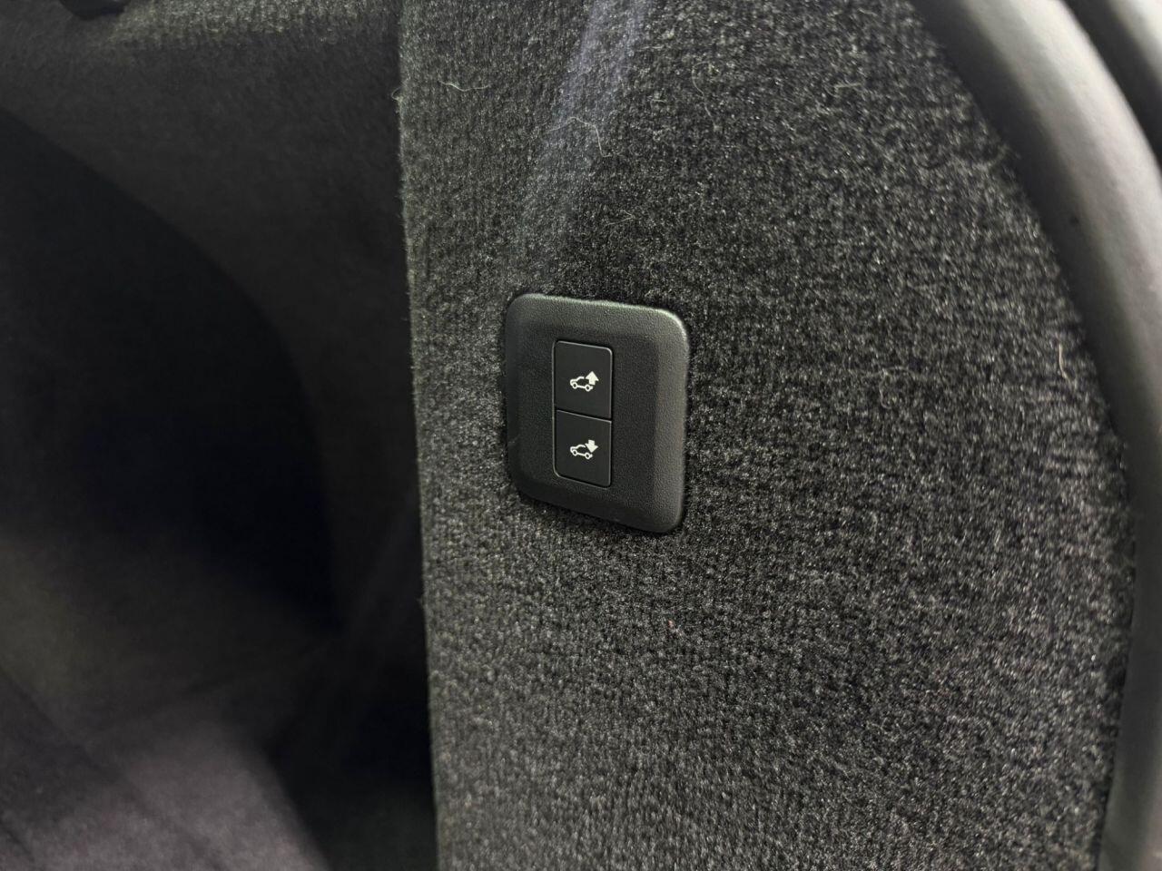Land Rover Range Rover Sport view 48
