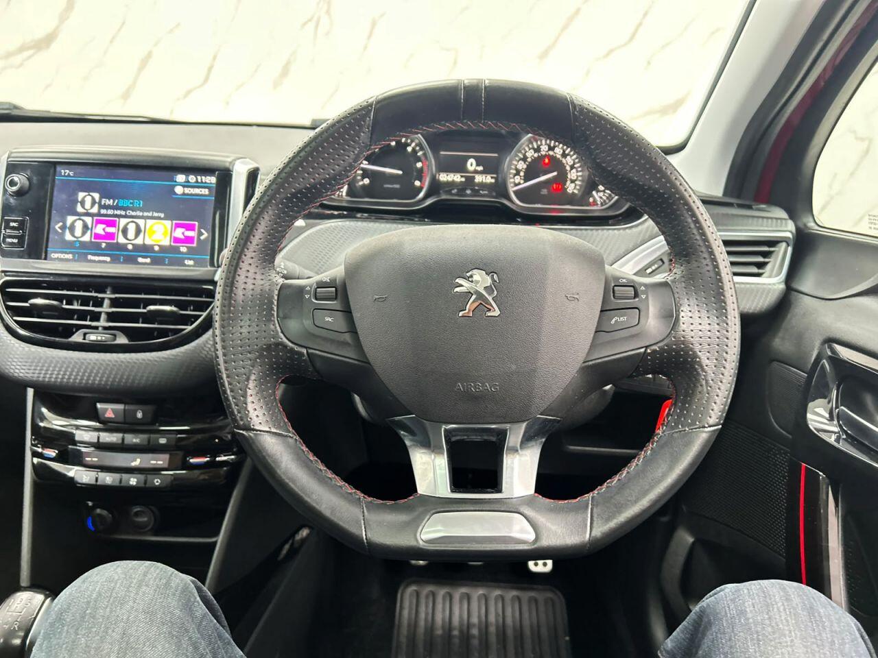 Peugeot 2008 view 15