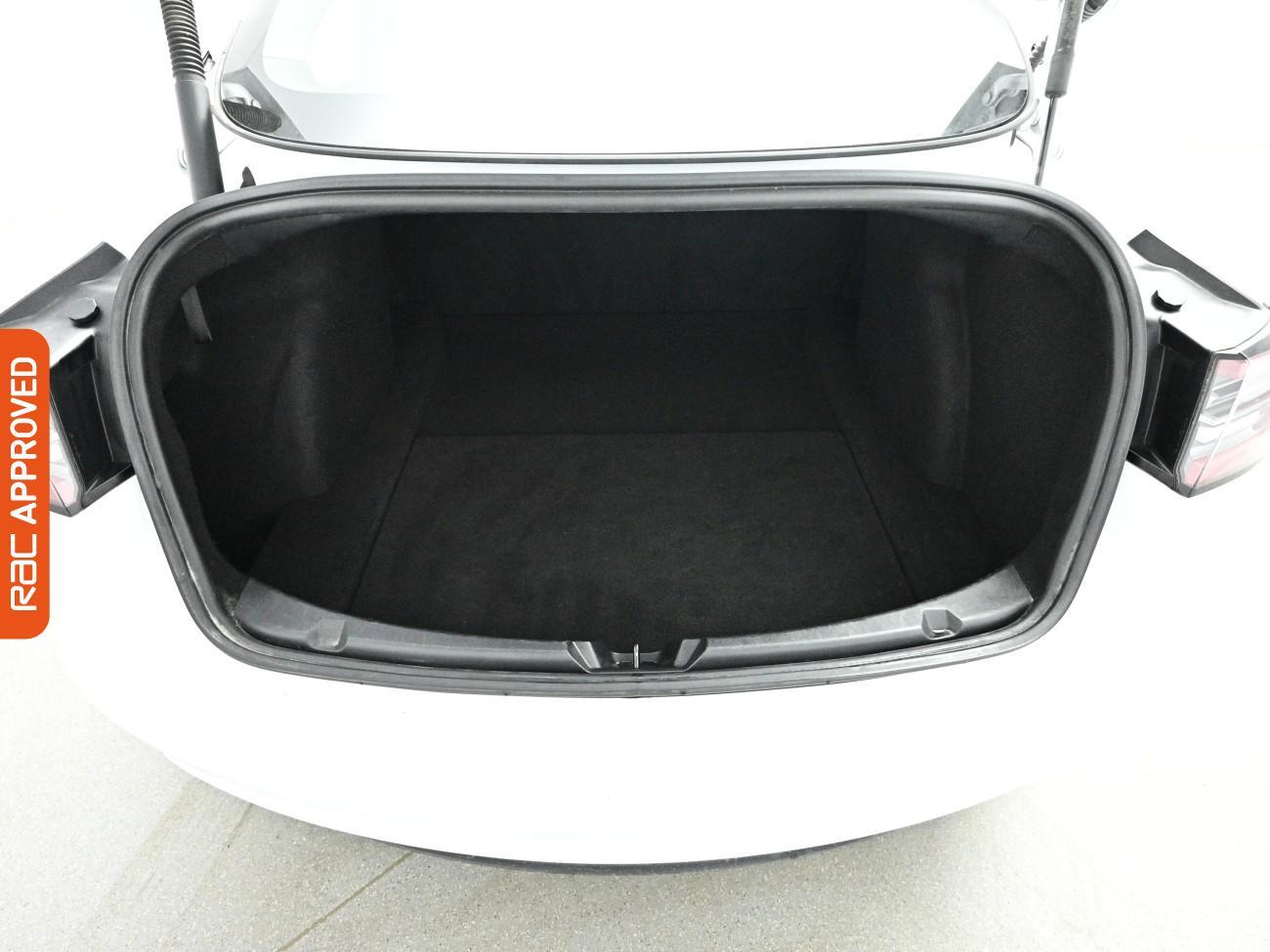 Tesla Model 3 view 29