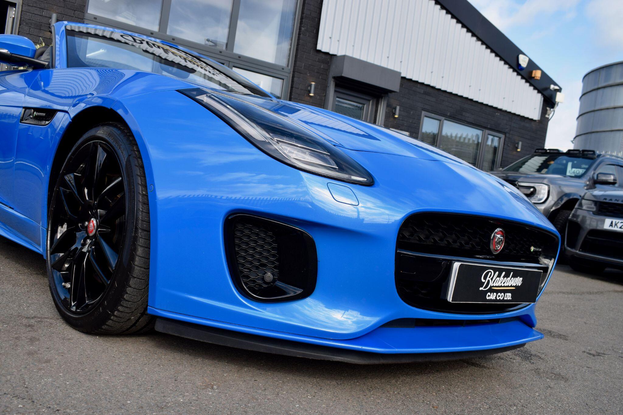 Jaguar F-Type view 29