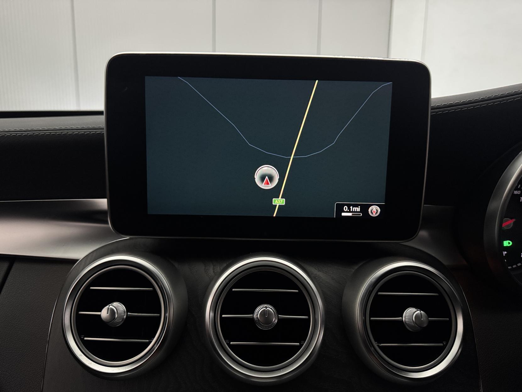 Mercedes-Benz C-Class view 71