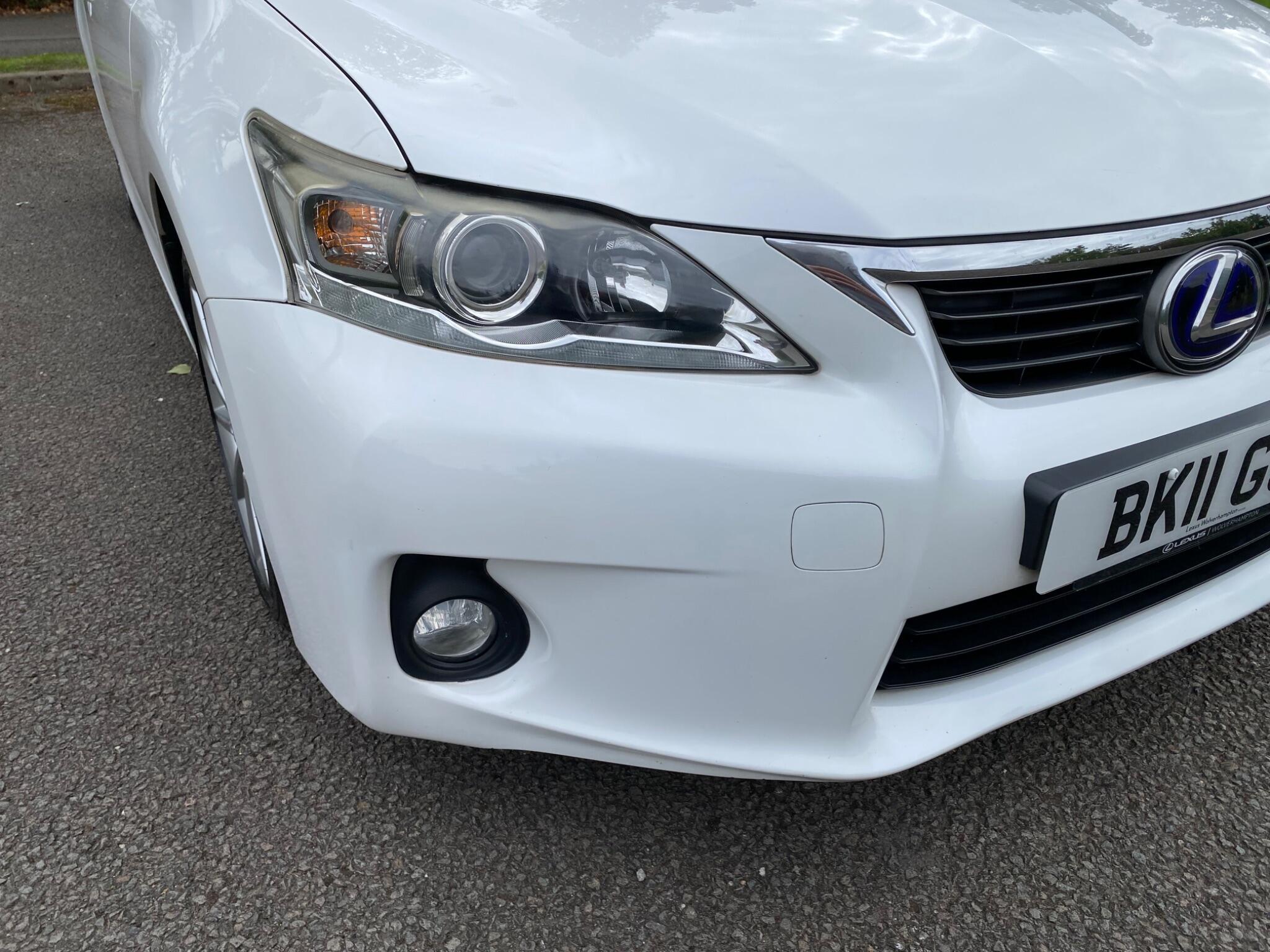 Lexus CT view 34
