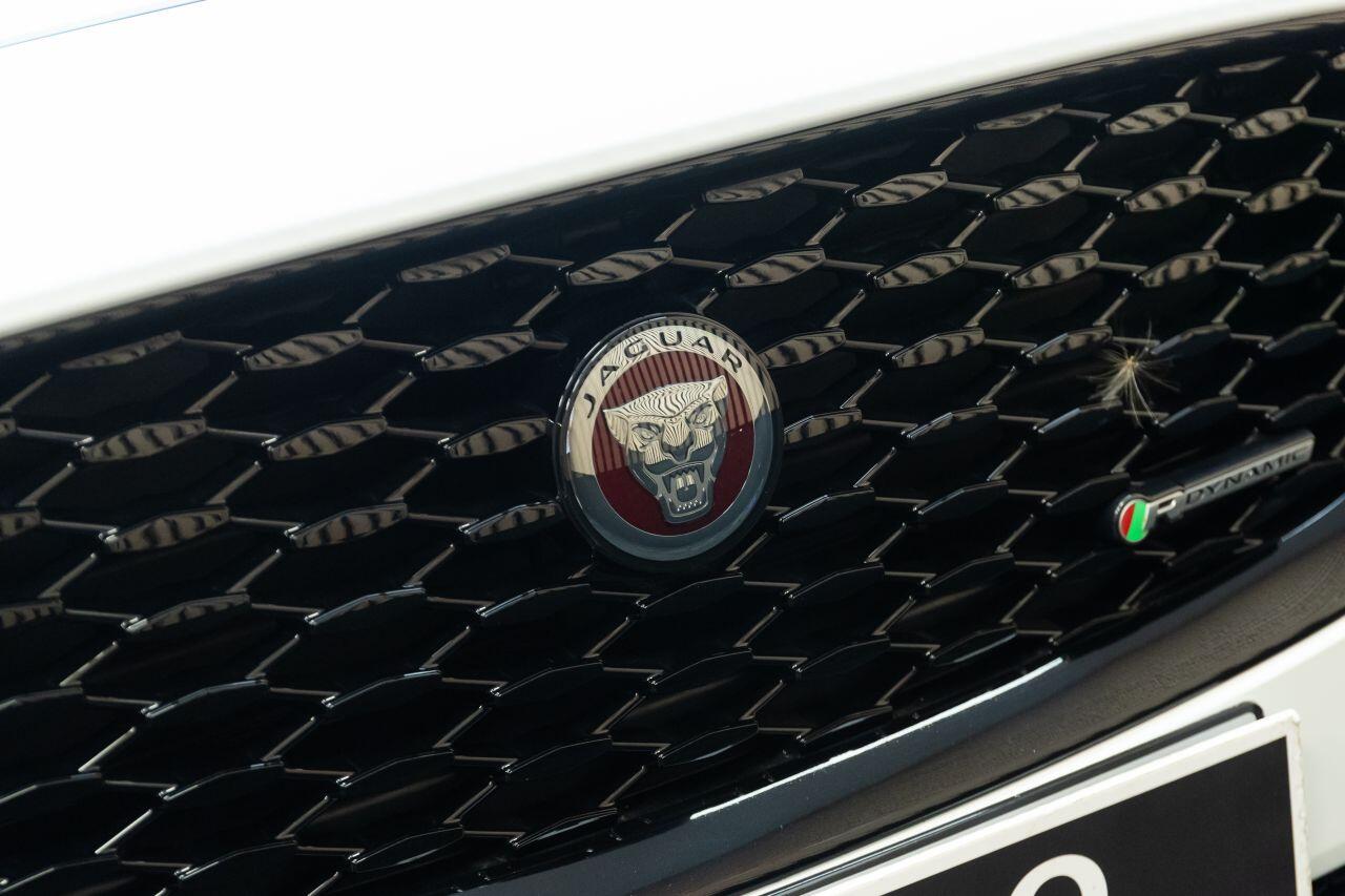 Jaguar E-Pace view 48