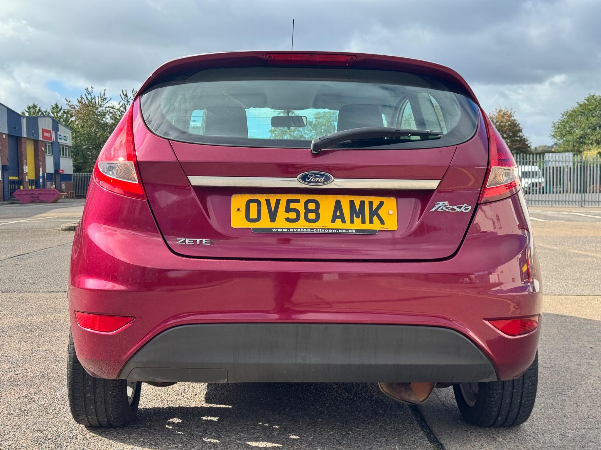Ford Fiesta view 13