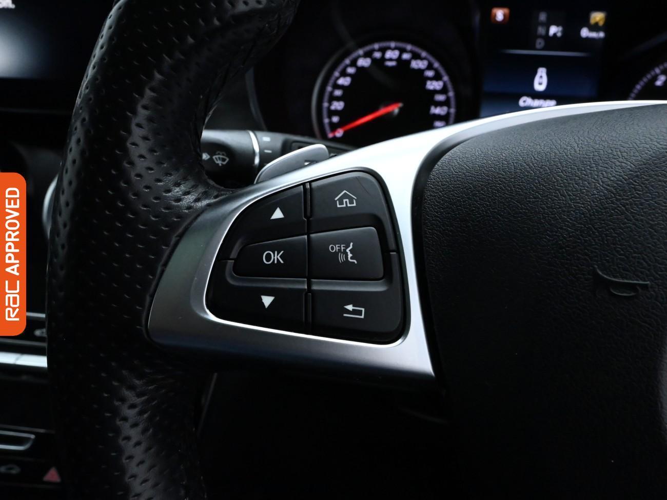 Mercedes-Benz GLC view 23