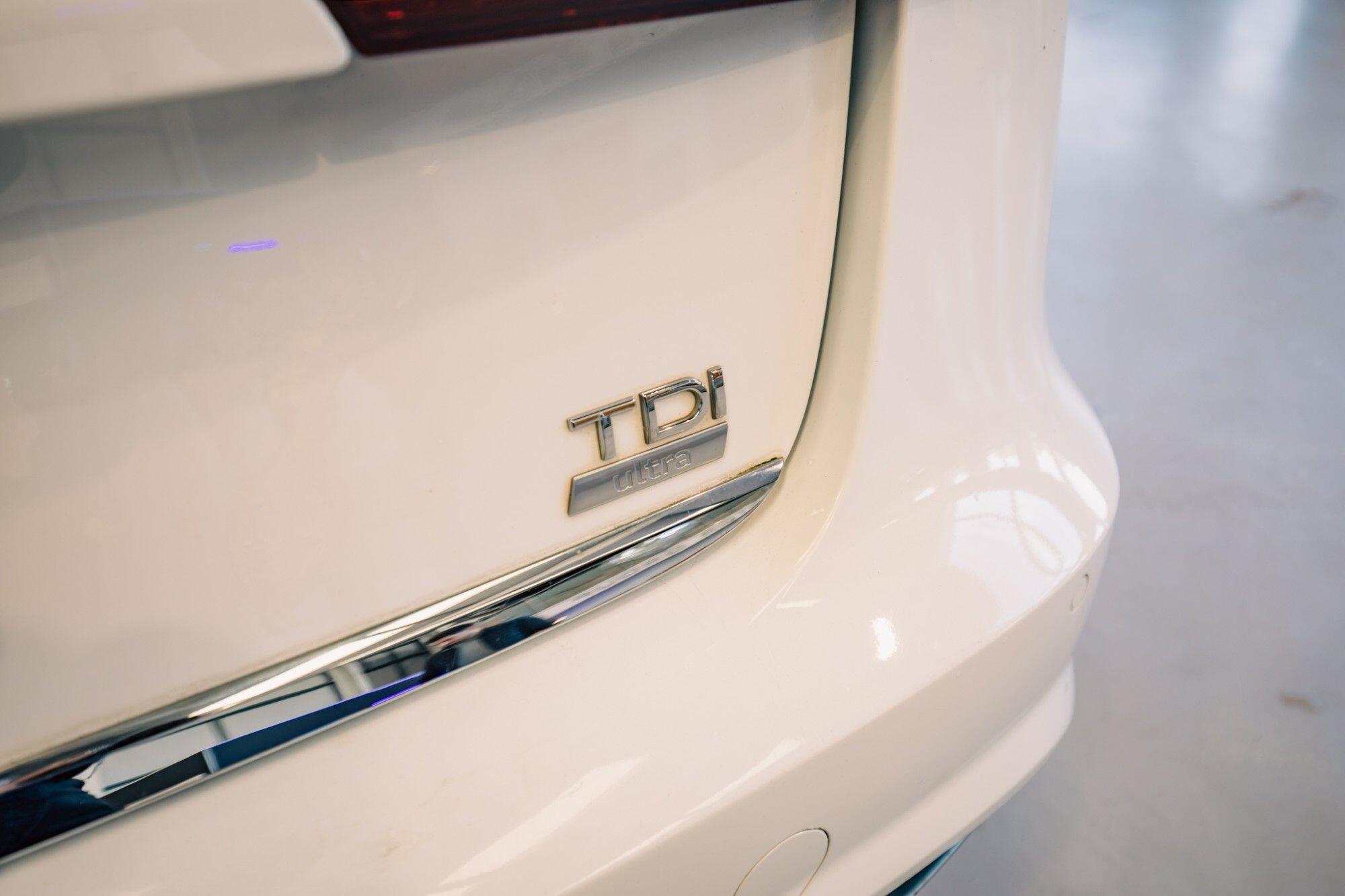 Audi A6 view 7