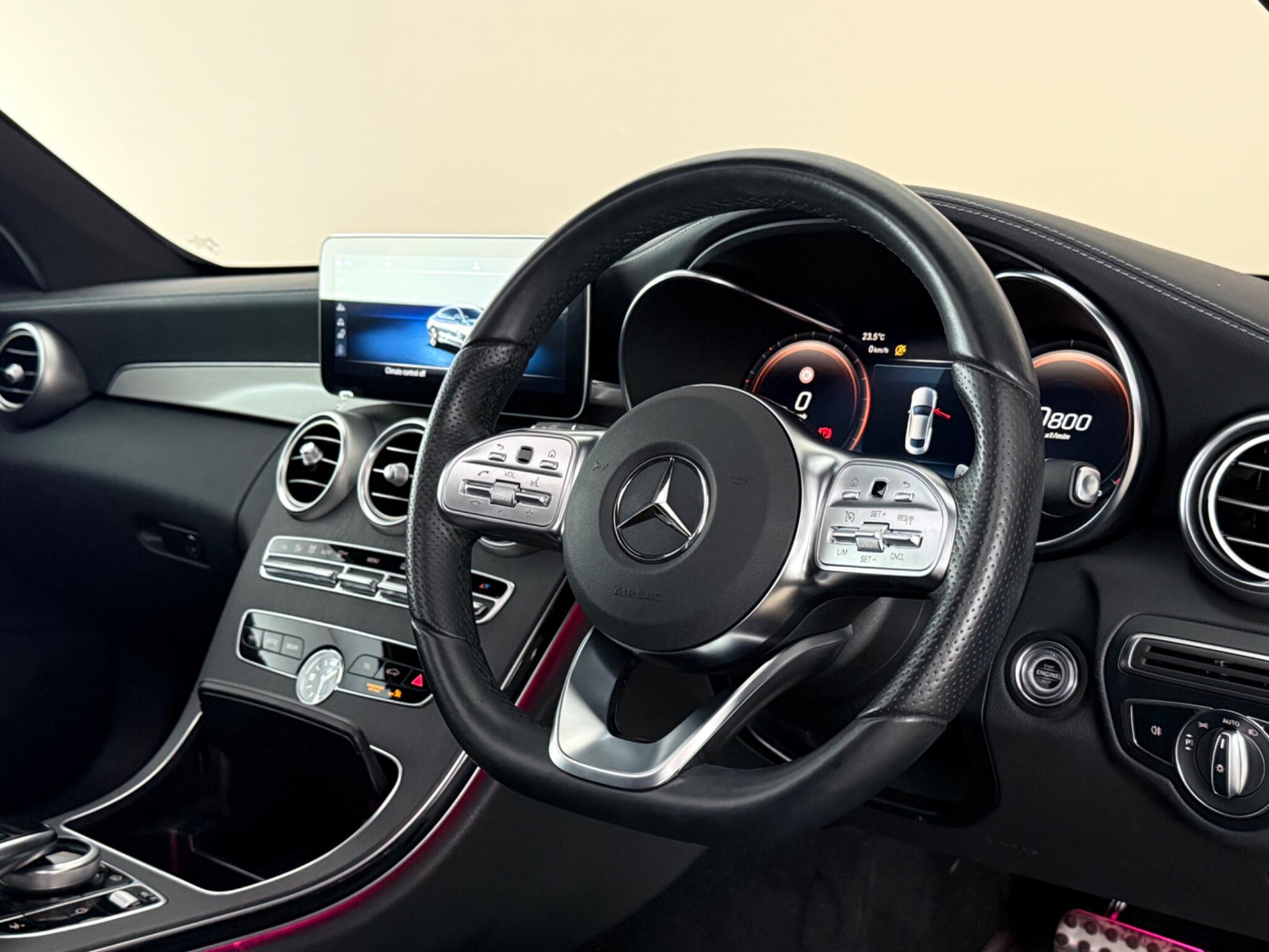 Mercedes-Benz C-Class view 3