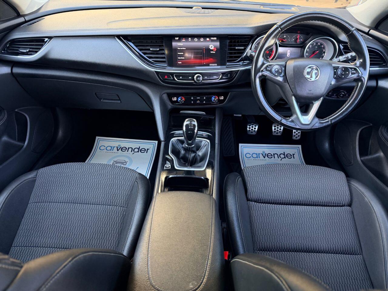 Vauxhall Insignia view 5