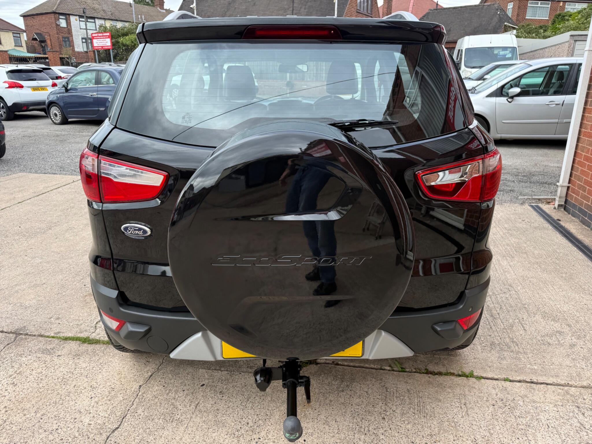 Ford Ecosport view 8