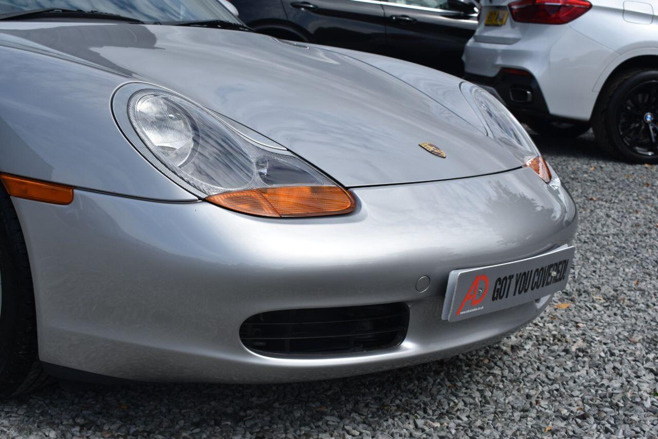 Porsche Boxster view 29