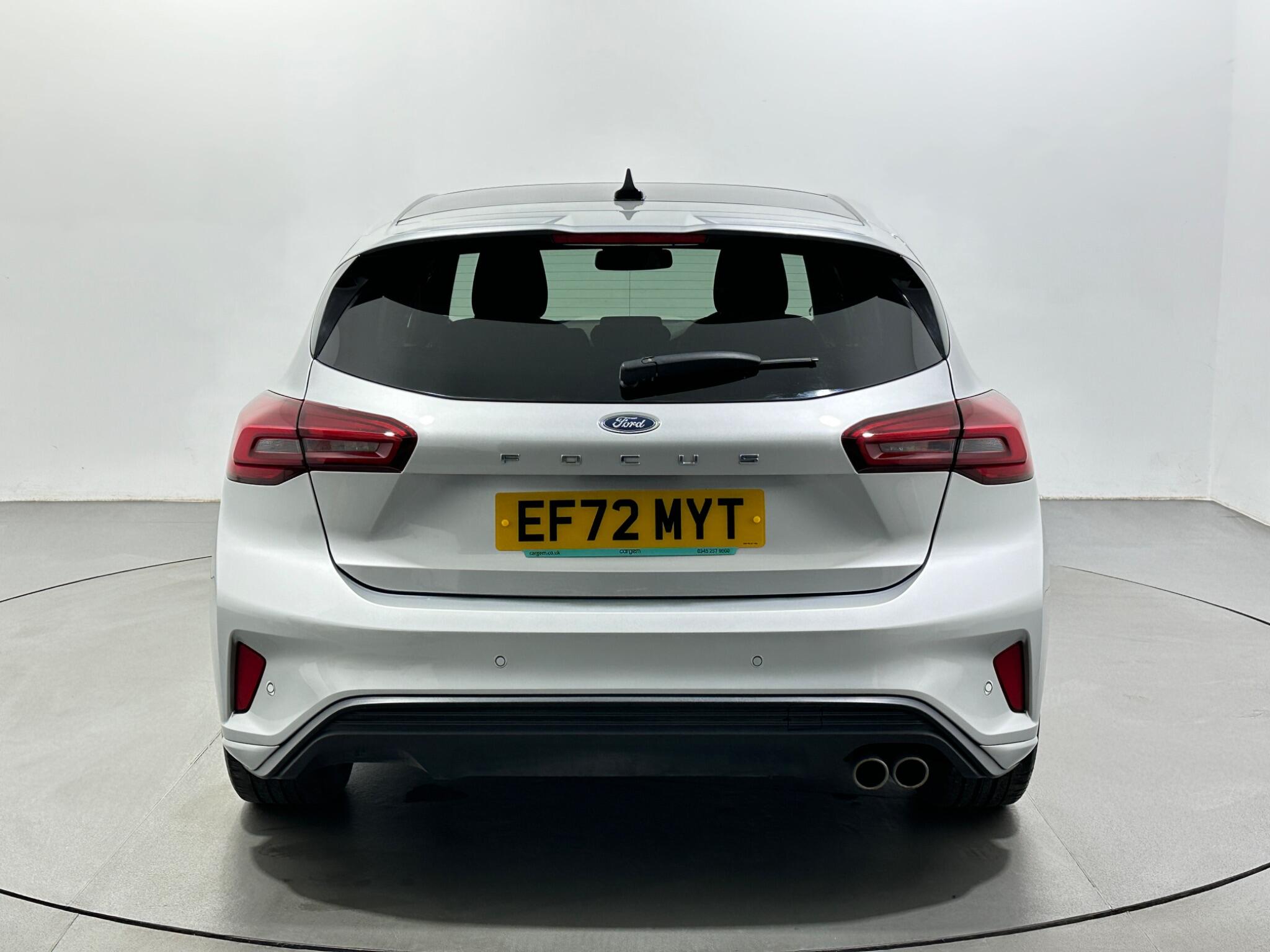 Ford Focus view 7