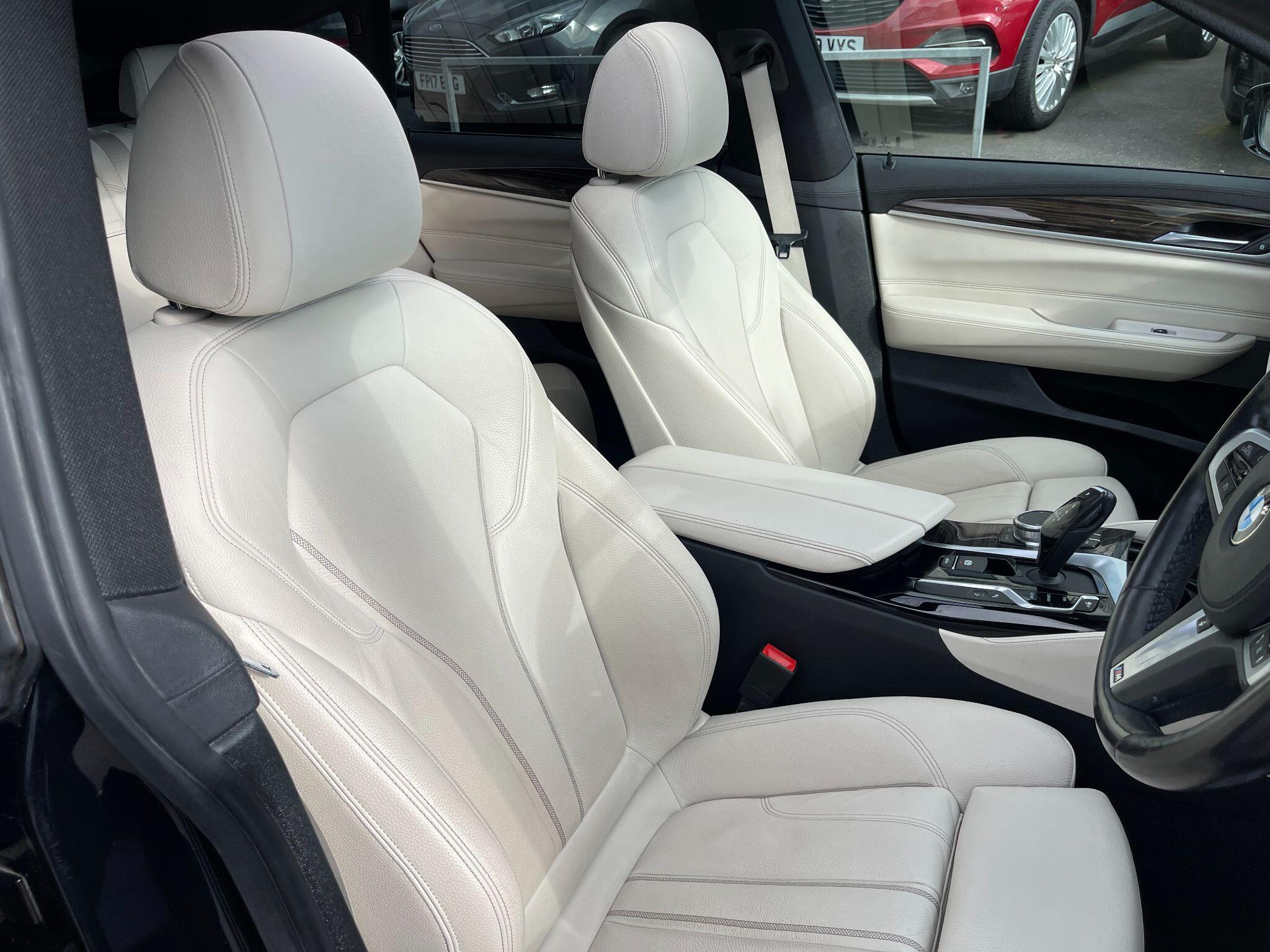 BMW 6 Series view 40