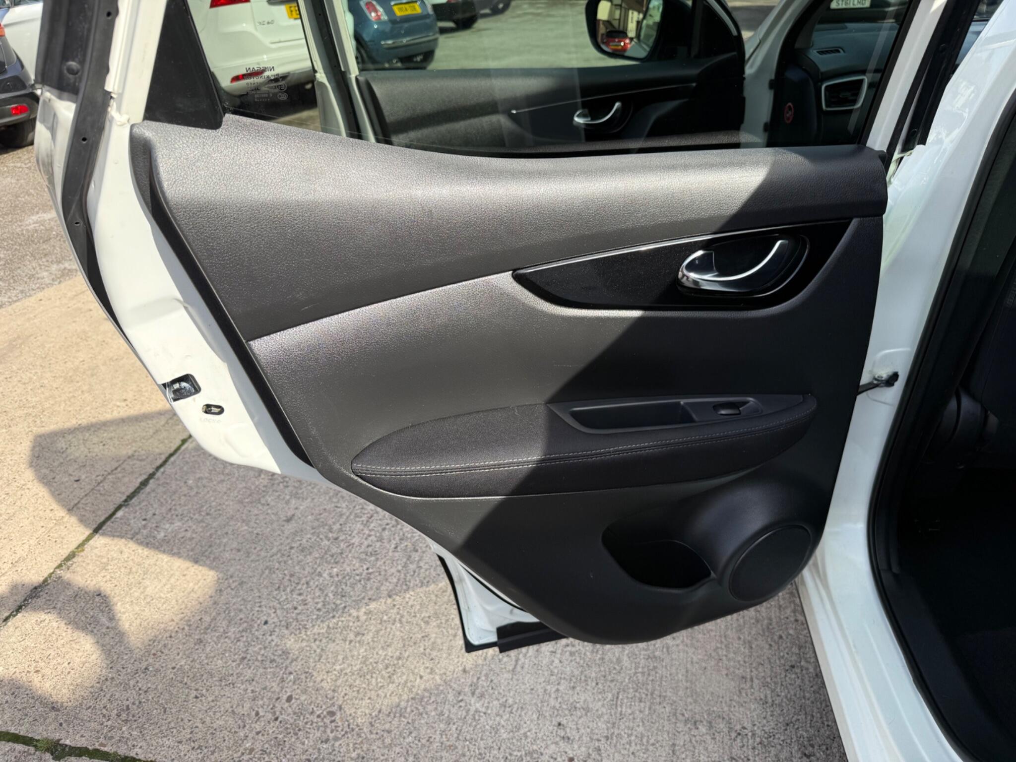 Nissan Qashqai view 26