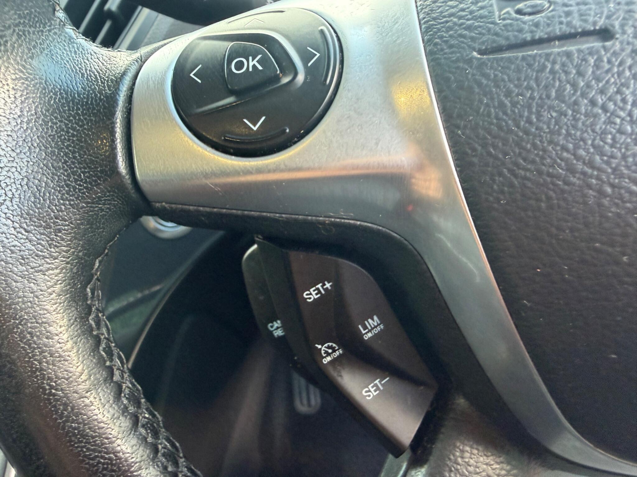 Ford Kuga view 22