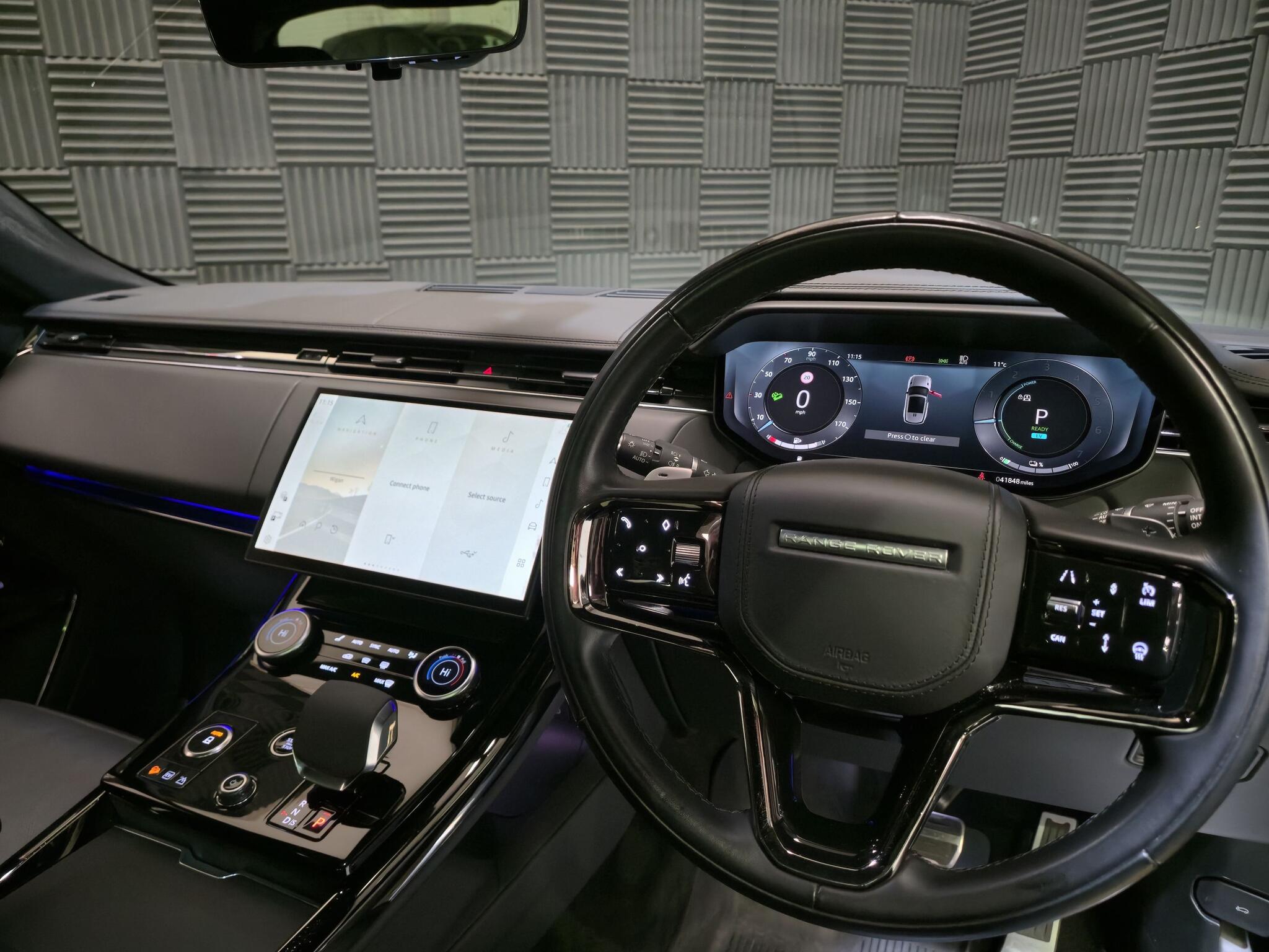 Land Rover Range Rover Sport view 18