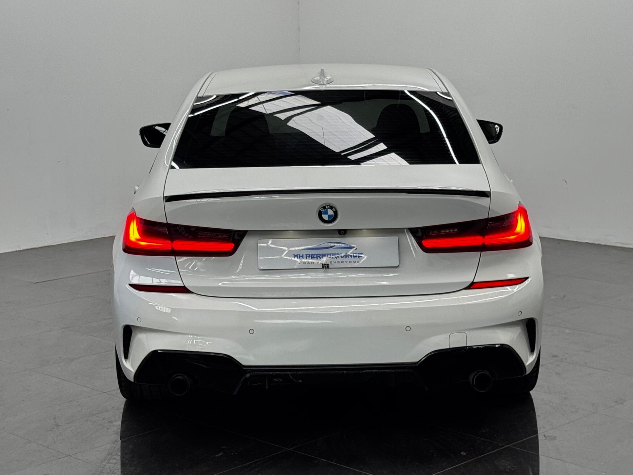 BMW 3 Series view 47