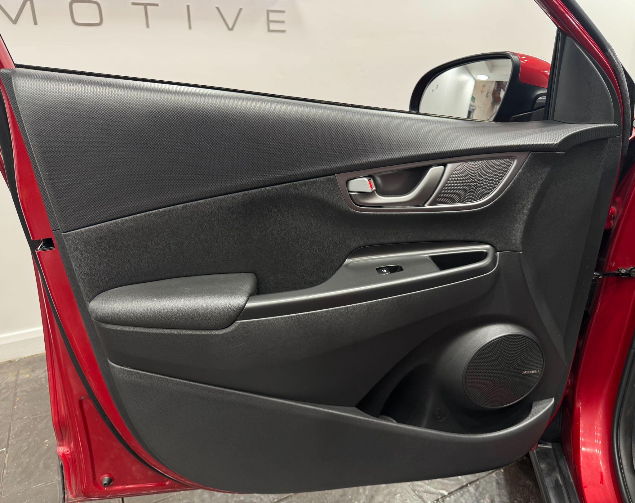 Hyundai Kona view 54