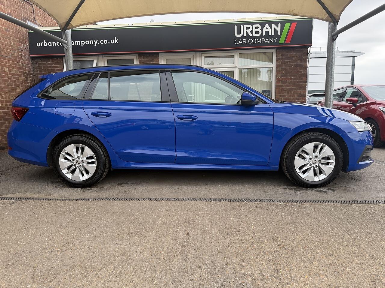 Skoda Octavia view 6