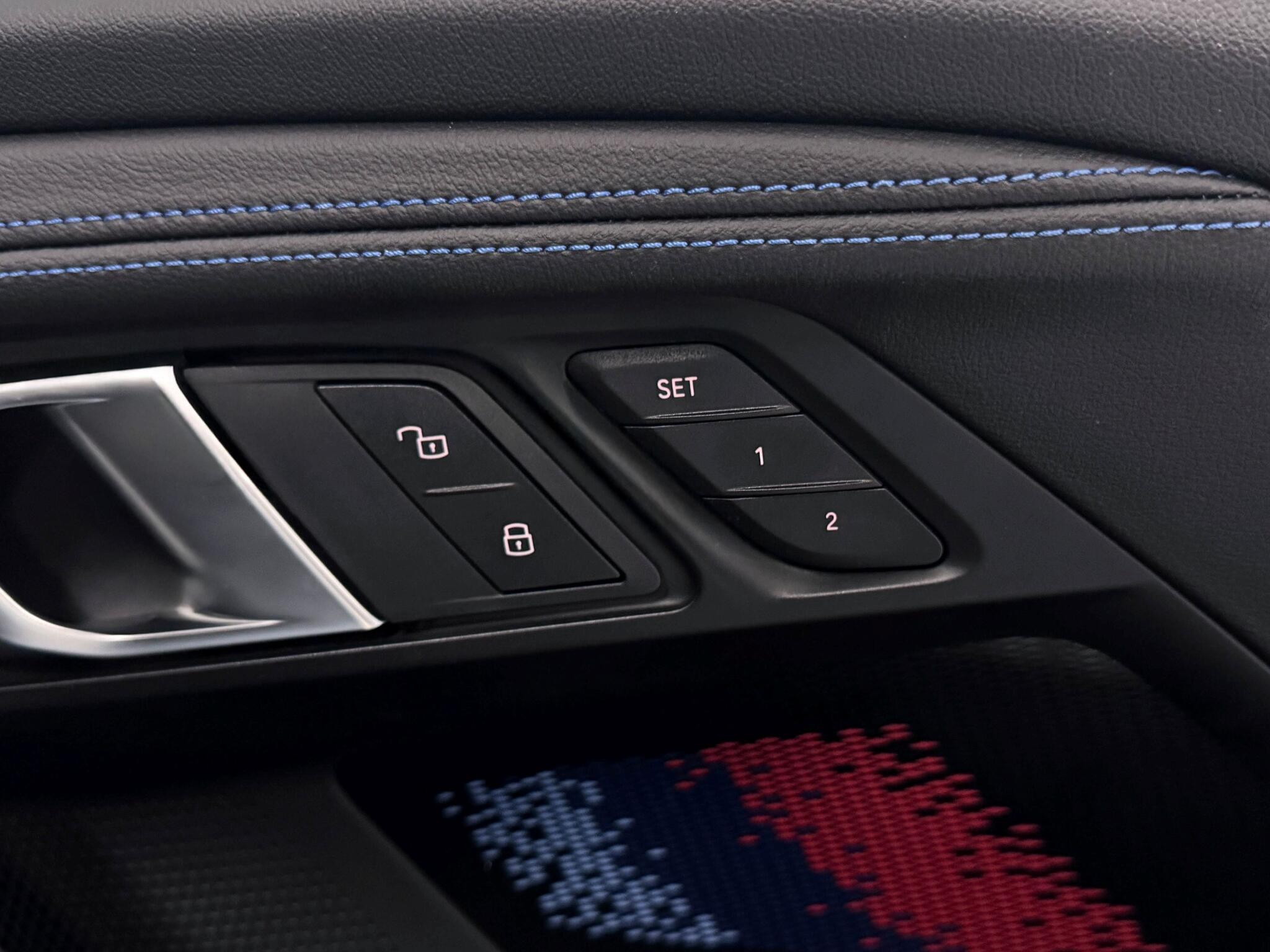 BMW 2 Series view 12