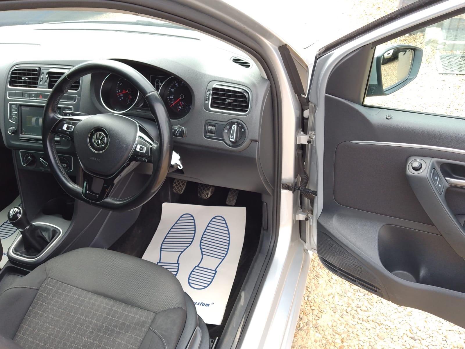 Volkswagen Polo view 51