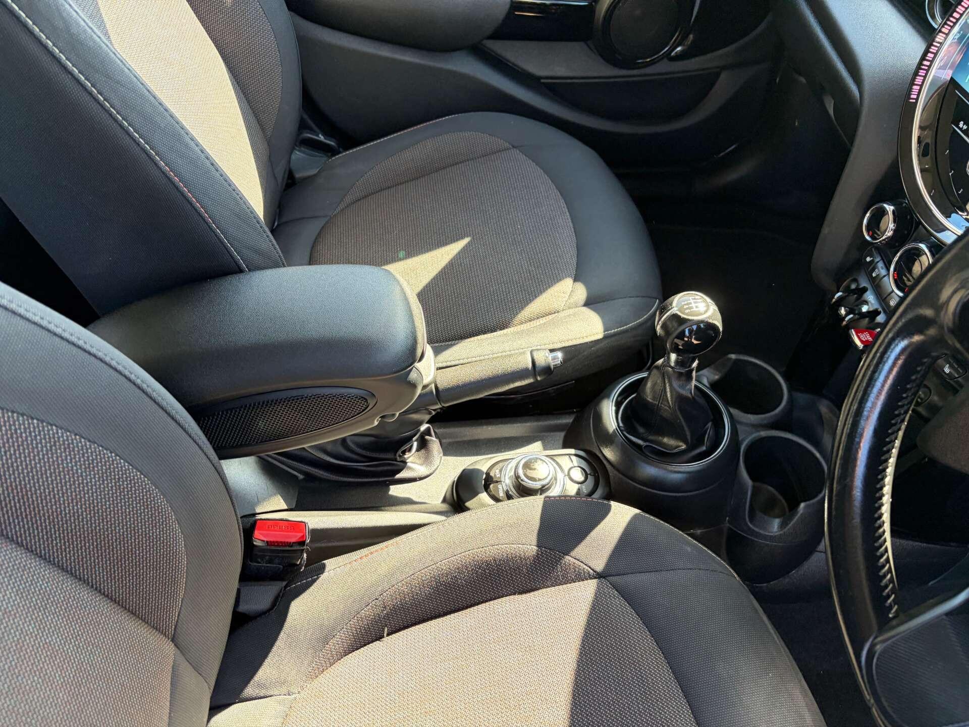 Mini Cooper view 42