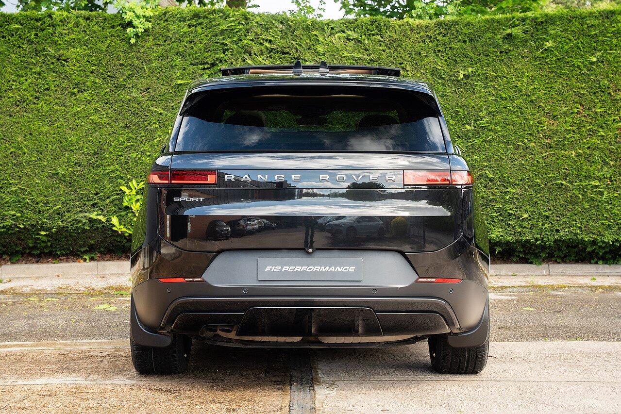 Land Rover Range Rover Sport view 8