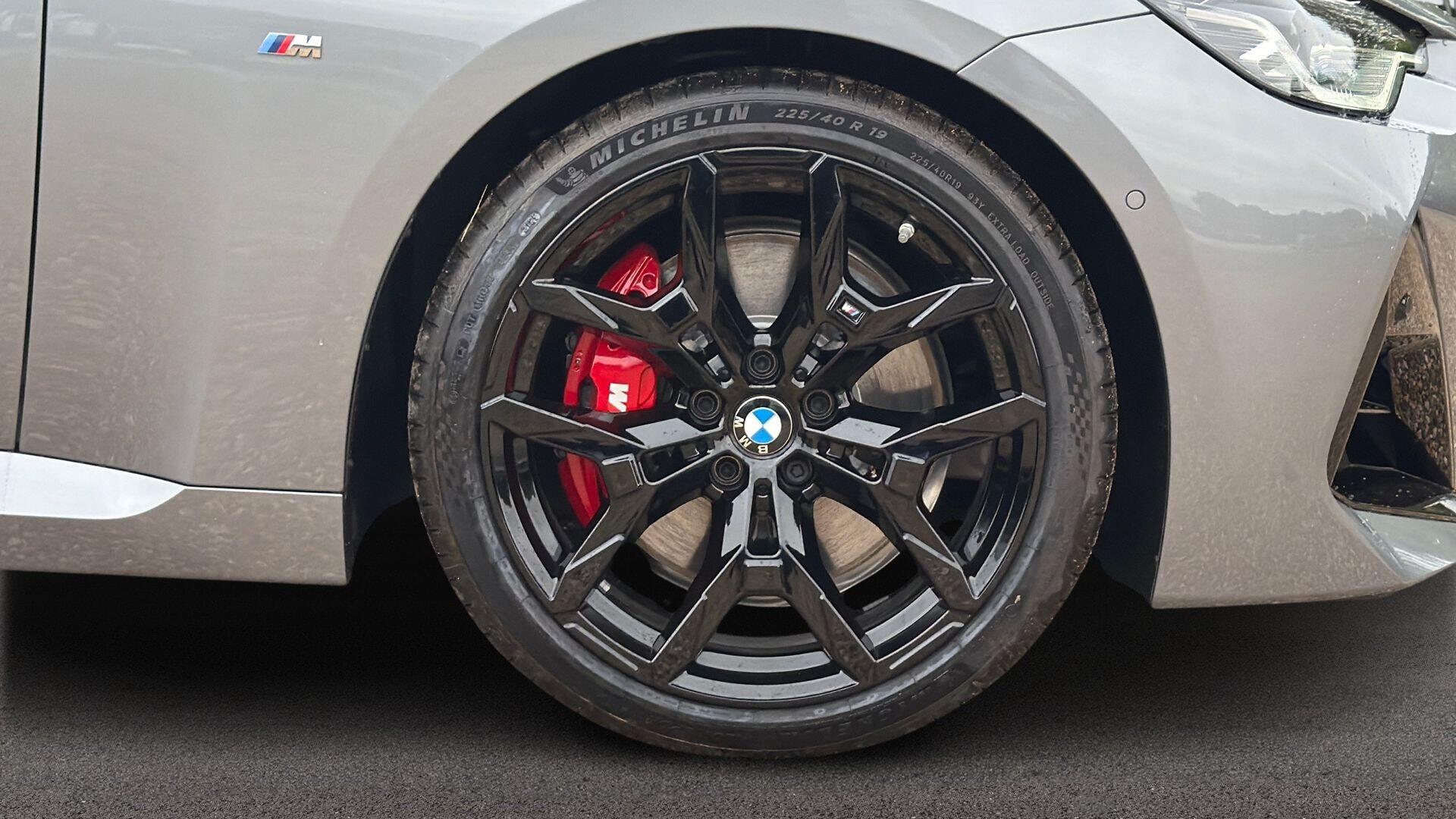 BMW 2 Series view 14